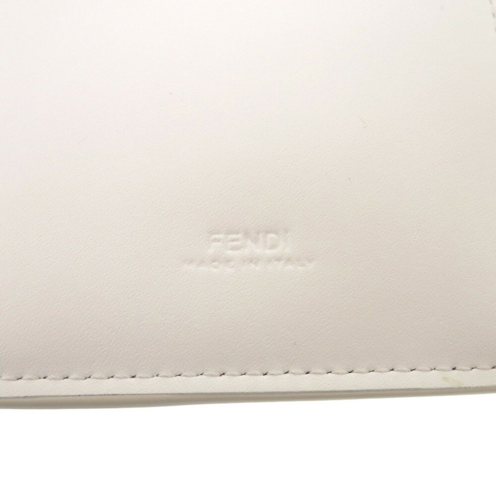 Fendi pouch leather - 8
