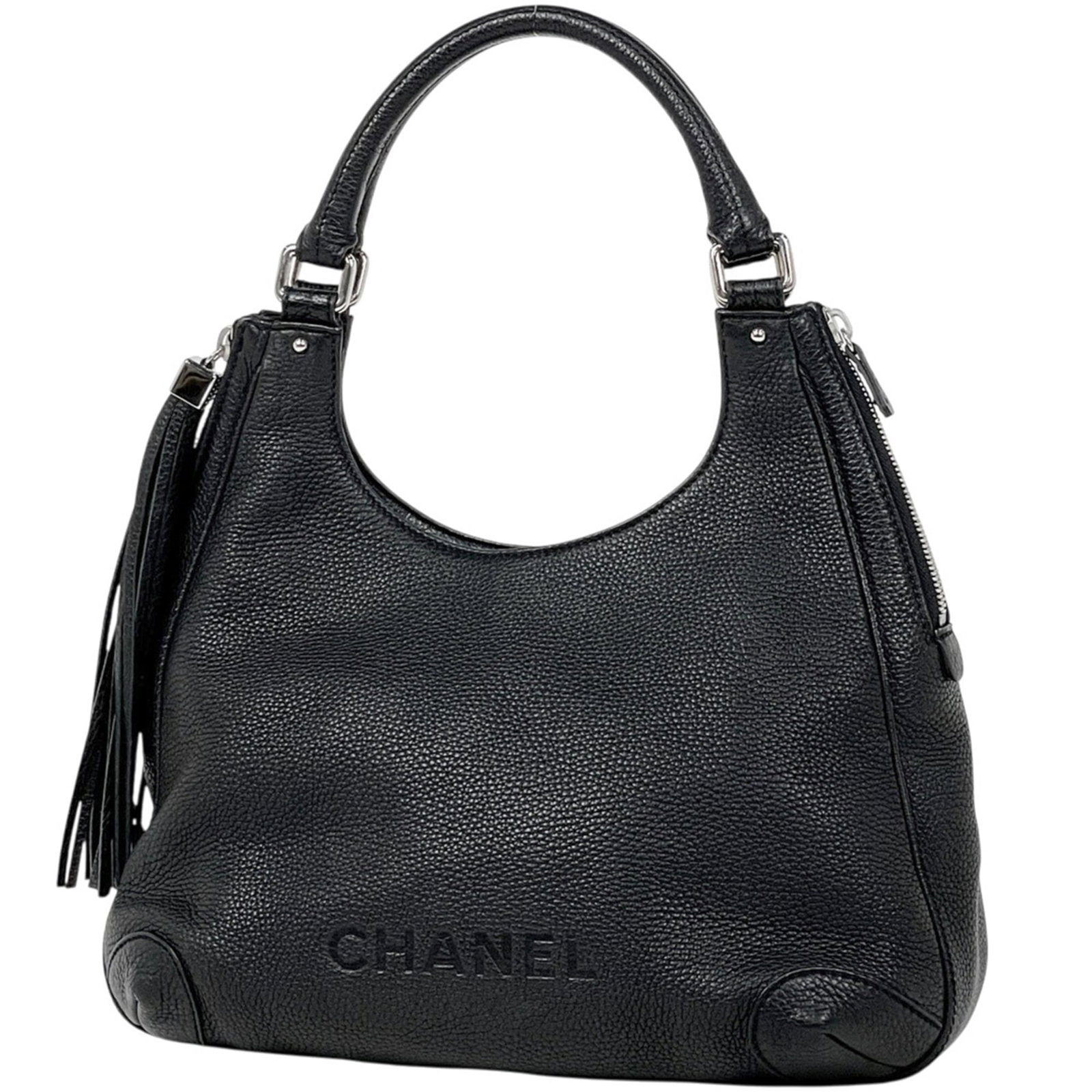 Shoulder Bag Leather Chanel: Shoulder Bag Leather Chanel Black leather shoulder bag from Chanel, measuring 23cm x 39cm x 20cm. This classic design features high-quality materials and a timeless silhouette that exudes elegance.