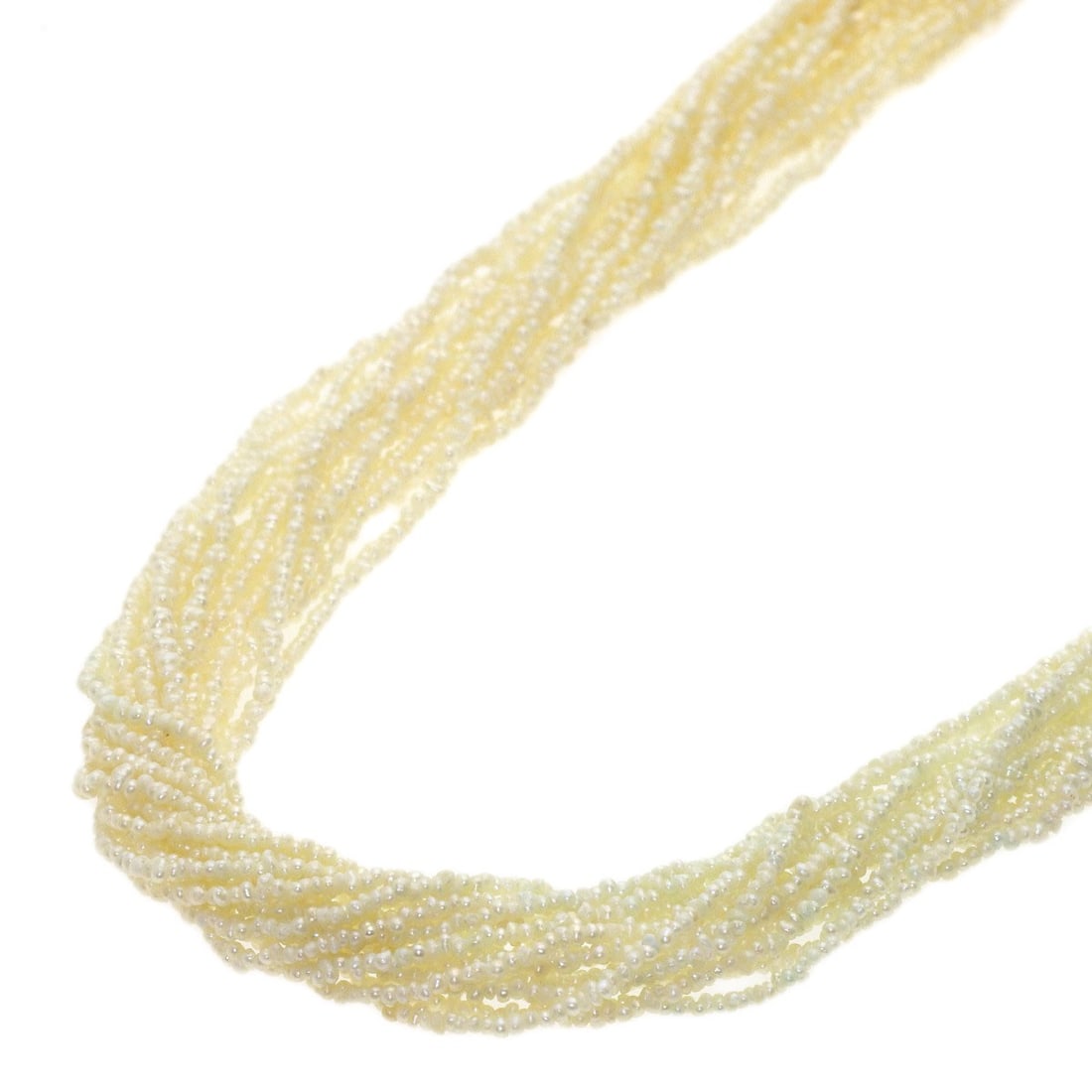 Tasaki Poppy Pearls (15 Strands) Necklace Silver: Tasaki Poppy Pearls (15 Strands) Necklace Silver Tasaki Poppy Pearls (15 Strands) Necklace in Silver features a striking silver necklace with 15 strands of pearls, showcasing the beauty of these