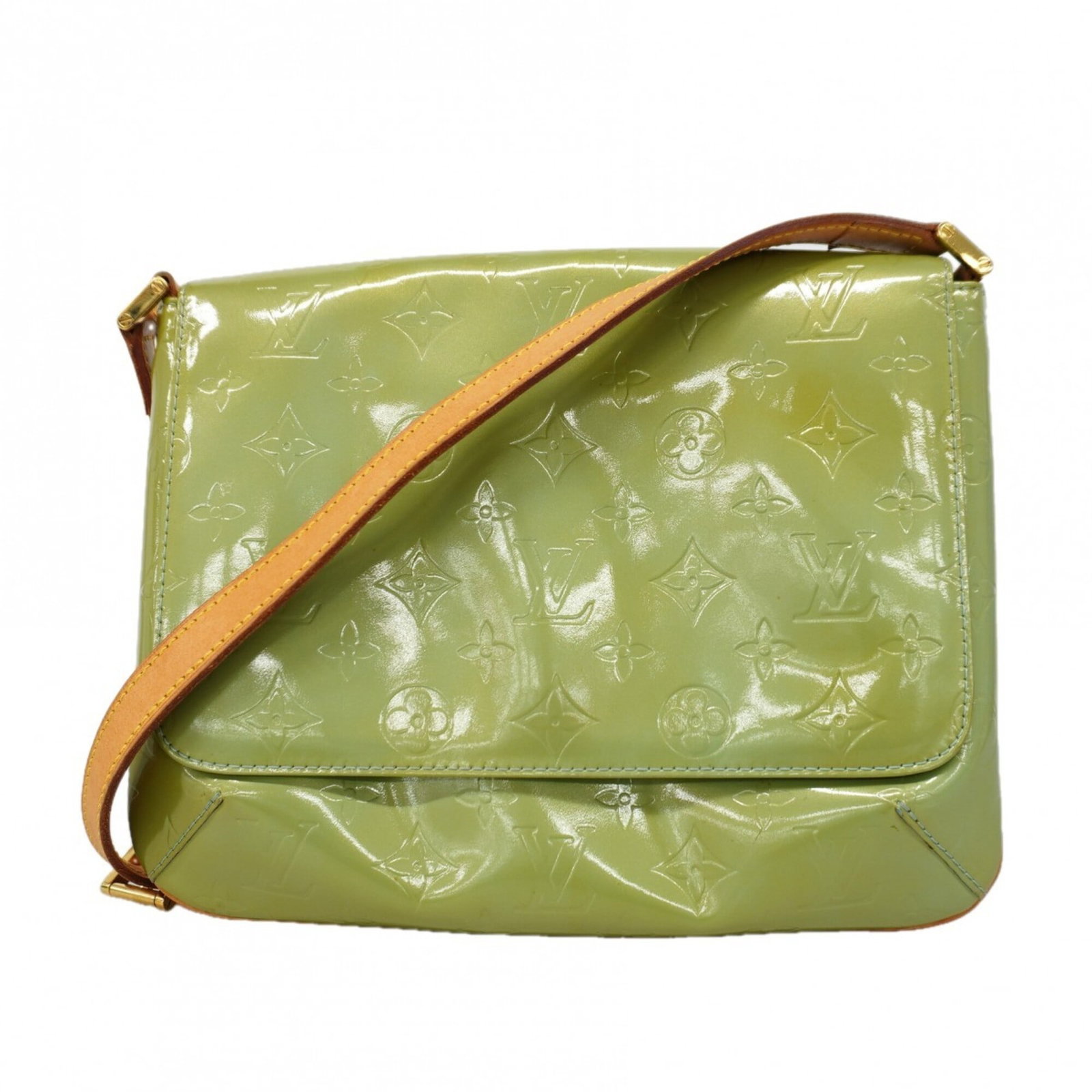 Shoulder bag from Louis Vuitton: Shoulder bag from Louis Vuitton Baby blue Louis Vuitton shoulder bag, measuring 21cm x 27cm x 4cm. This stylish accessory features the iconic monogram pattern and sleek design that defines the