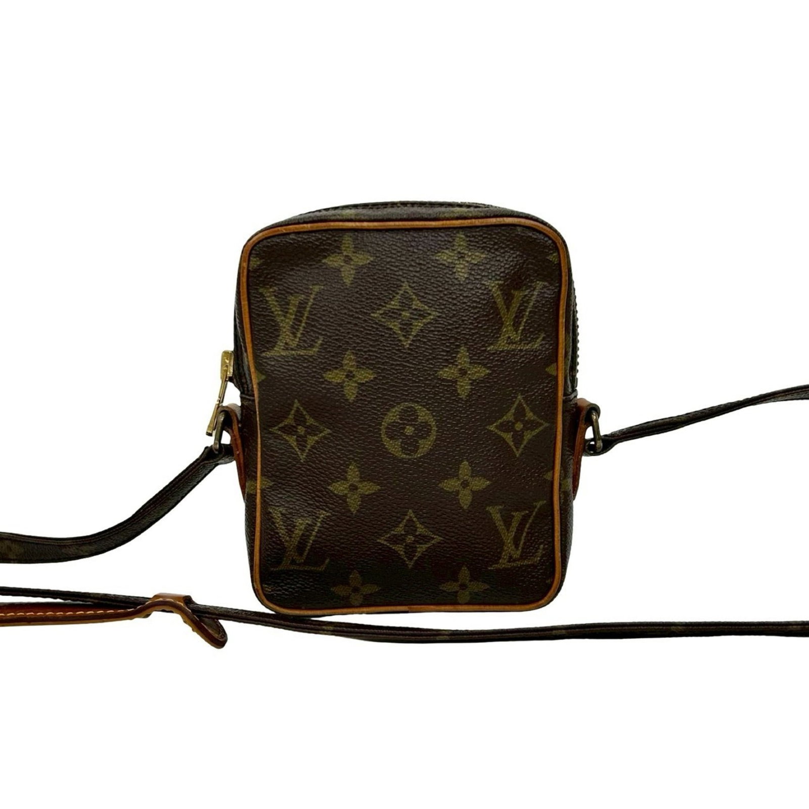 Vuitton Pochette Leather Pvc Bag Shoulder: Vuitton Pochette Leather Pvc Bag Shoulder The Louis Vuitton Pochette Leather Pvc Bag Shoulder boasts a sleek, modern design with intricate details. Made from high-quality leather and PVC materials,