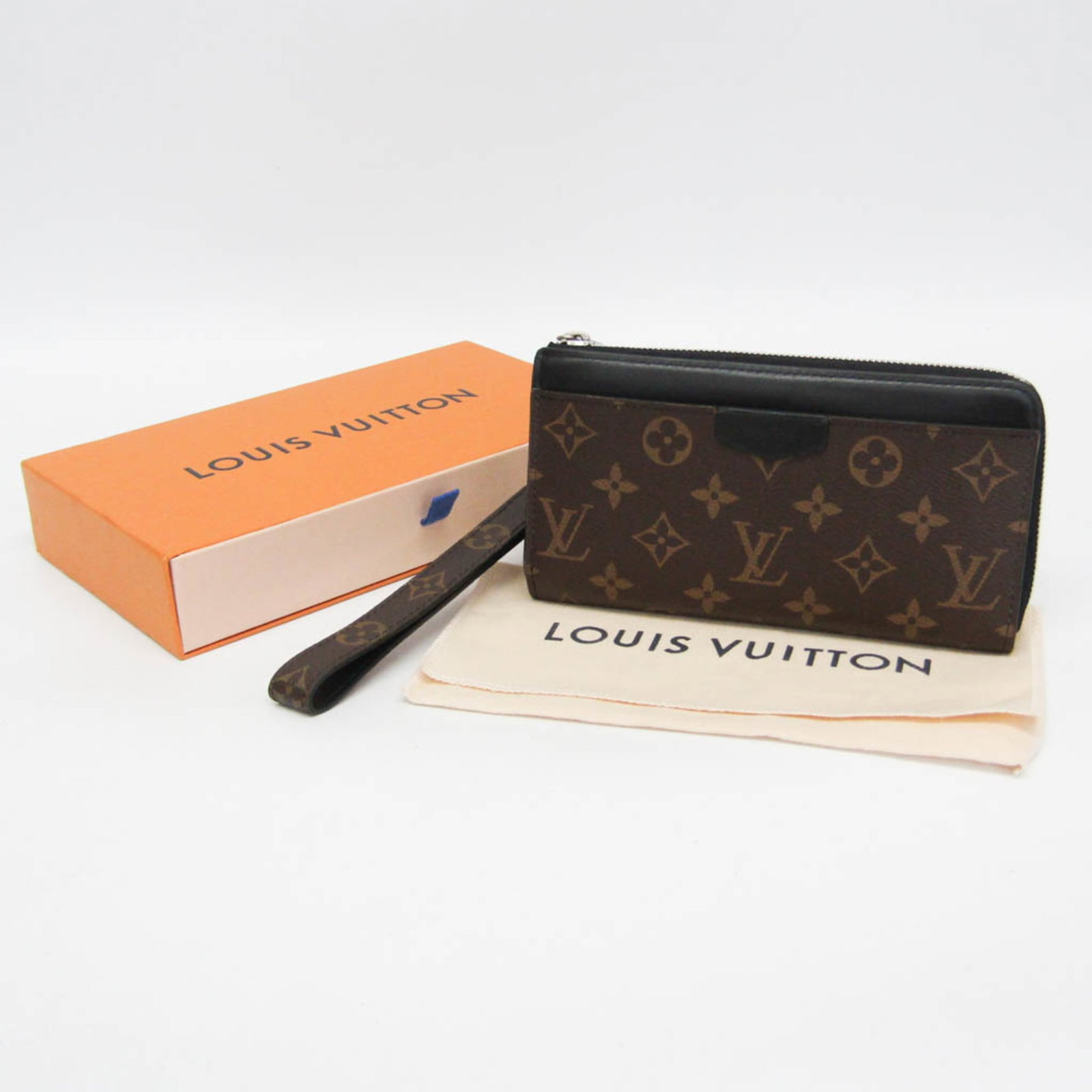 Louis Vuitton Monogram Phone Wallet - 2