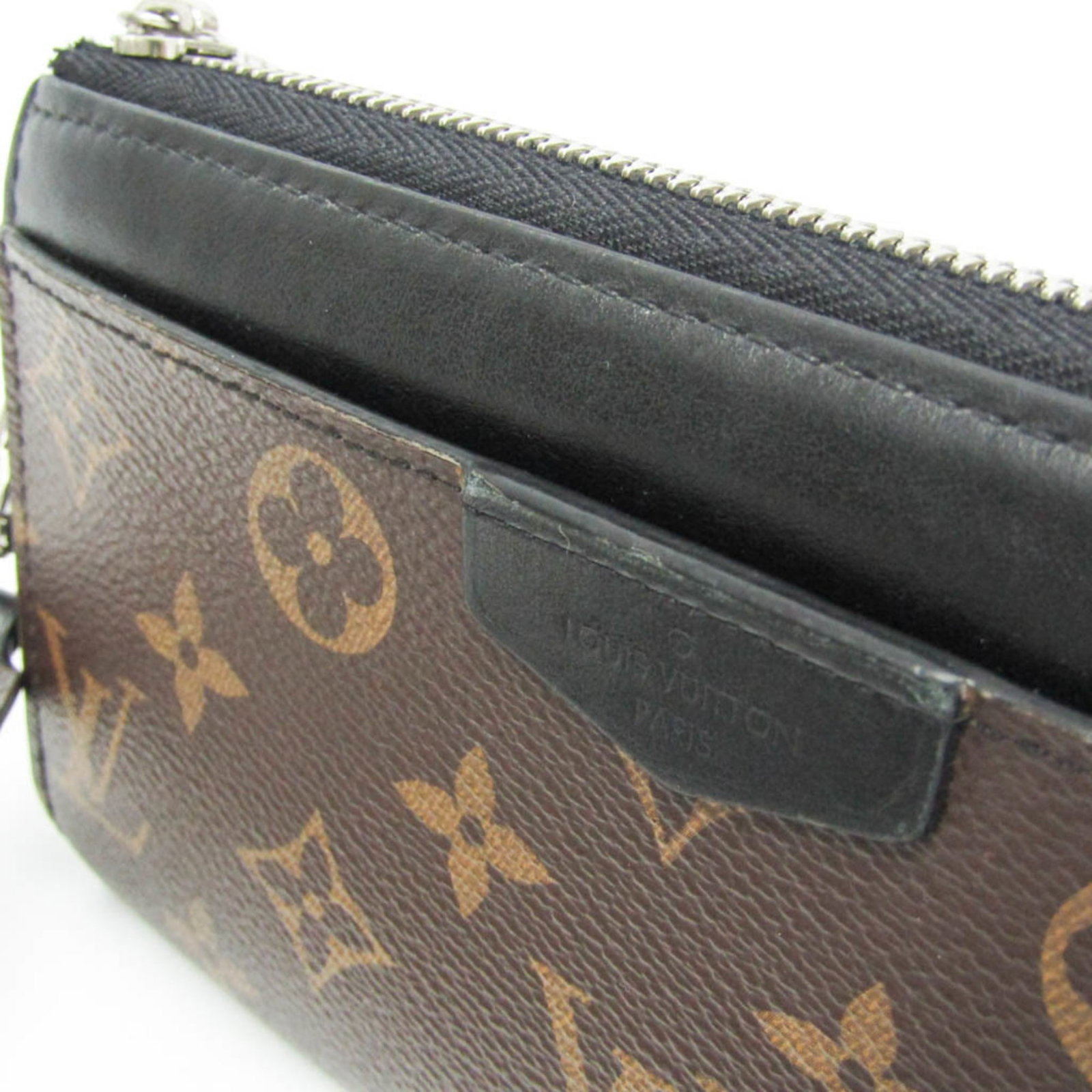 Louis Vuitton Monogram Phone Wallet - 9