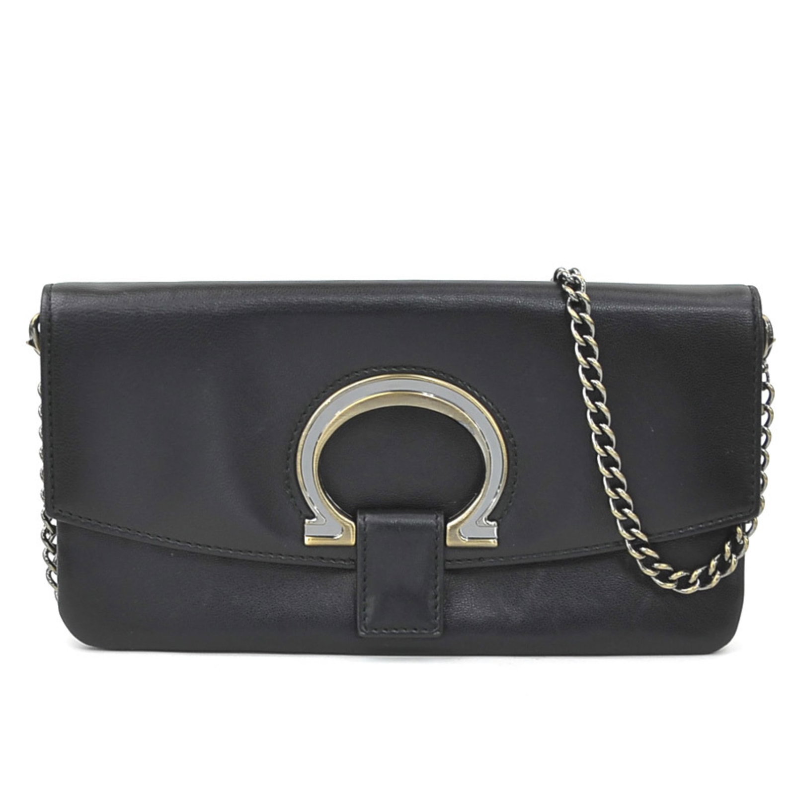 Shoulder bag leather by Salvatore Ferragamo: Shoulder bag leather by Salvatore Ferragamo Black leather shoulder bag by Salvatore Ferragamo, measuring 11.5cm x 21.5cm x 2cm, made from high-quality Italian leather. This sleek and stylish bag