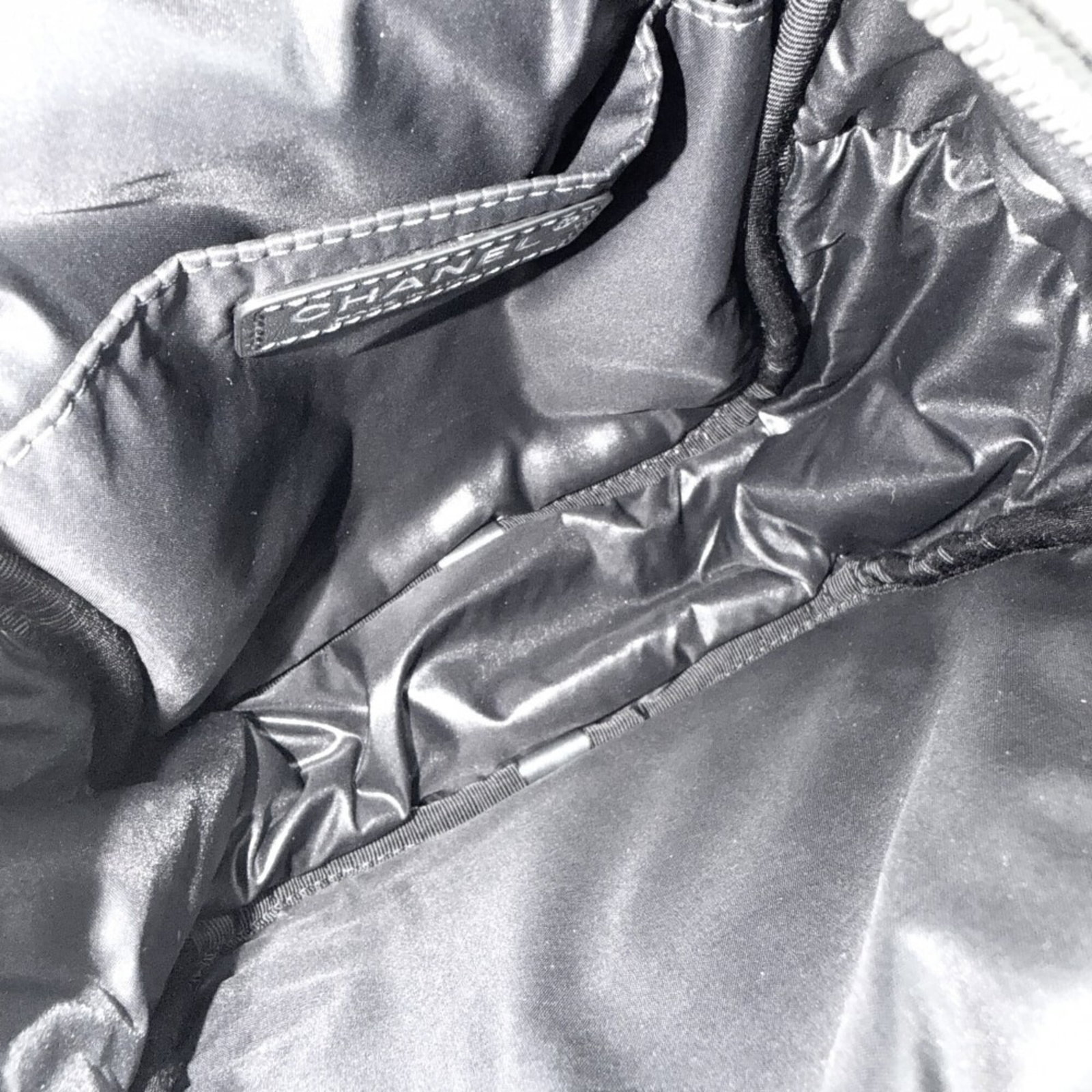 Nylon Backpack Chanel - 4