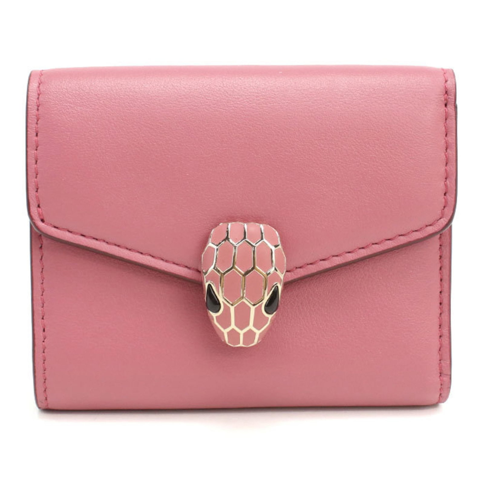 Tri Fold Leather Wallet Bvlgari: Tri Fold Leather Wallet Bvlgari Tri-fold leather wallet from Bvlgari, crafted from high-quality calfskin in a beautiful pink hue. Measuring 7.5cm x 9.5cm x 2cm, it features a classic tri-fold design t