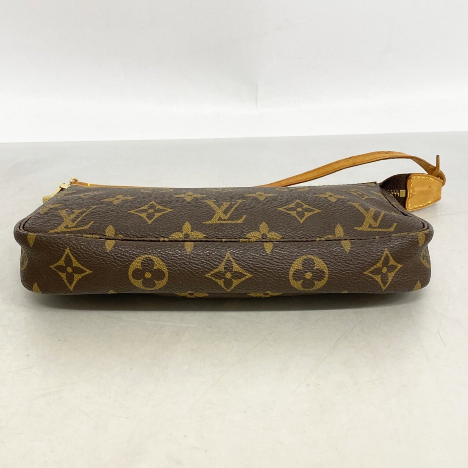 Vuitton Pouch Louis - 3