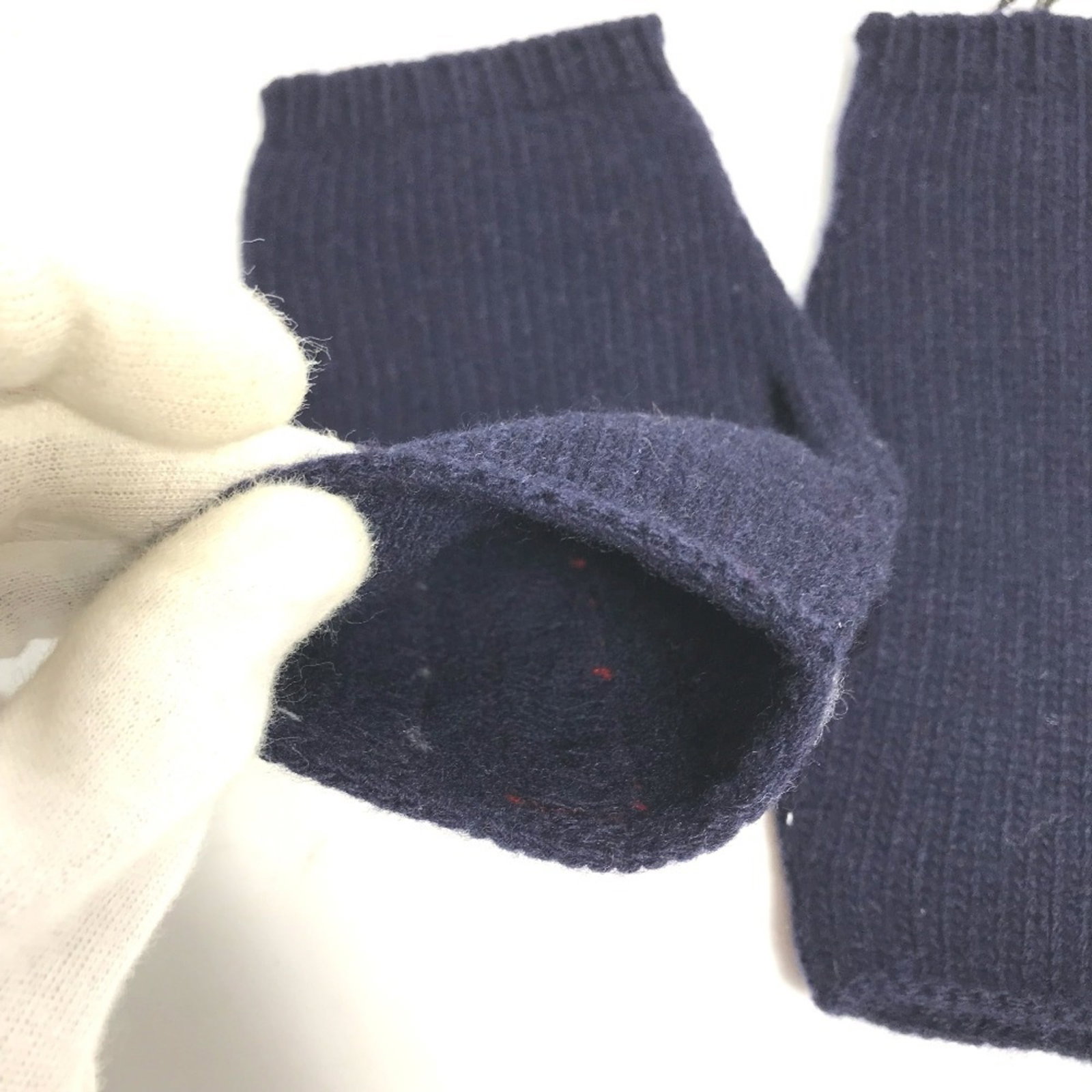 Wool gloves from Gucci - 6