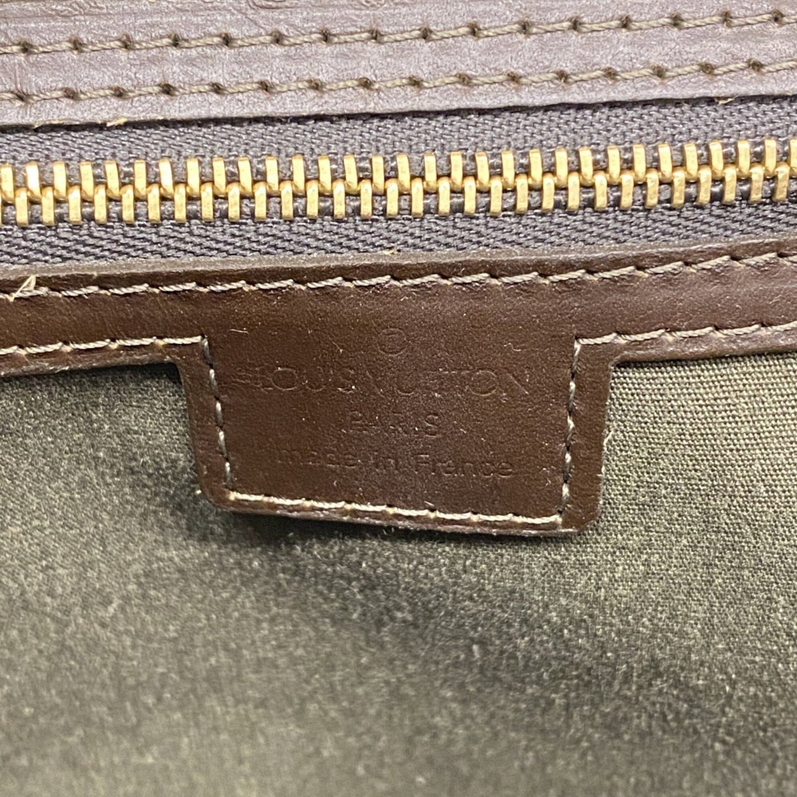 Louis Vuitton Handbag - 5