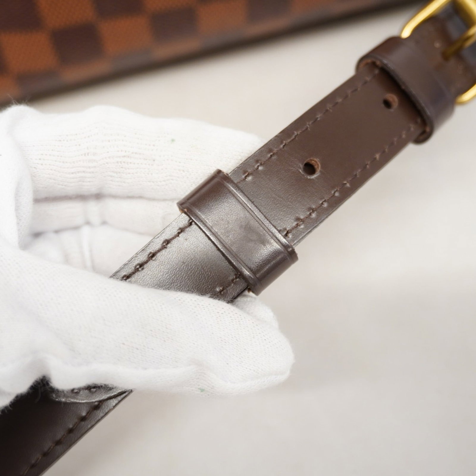 Louis Vuitton Handbag - 12