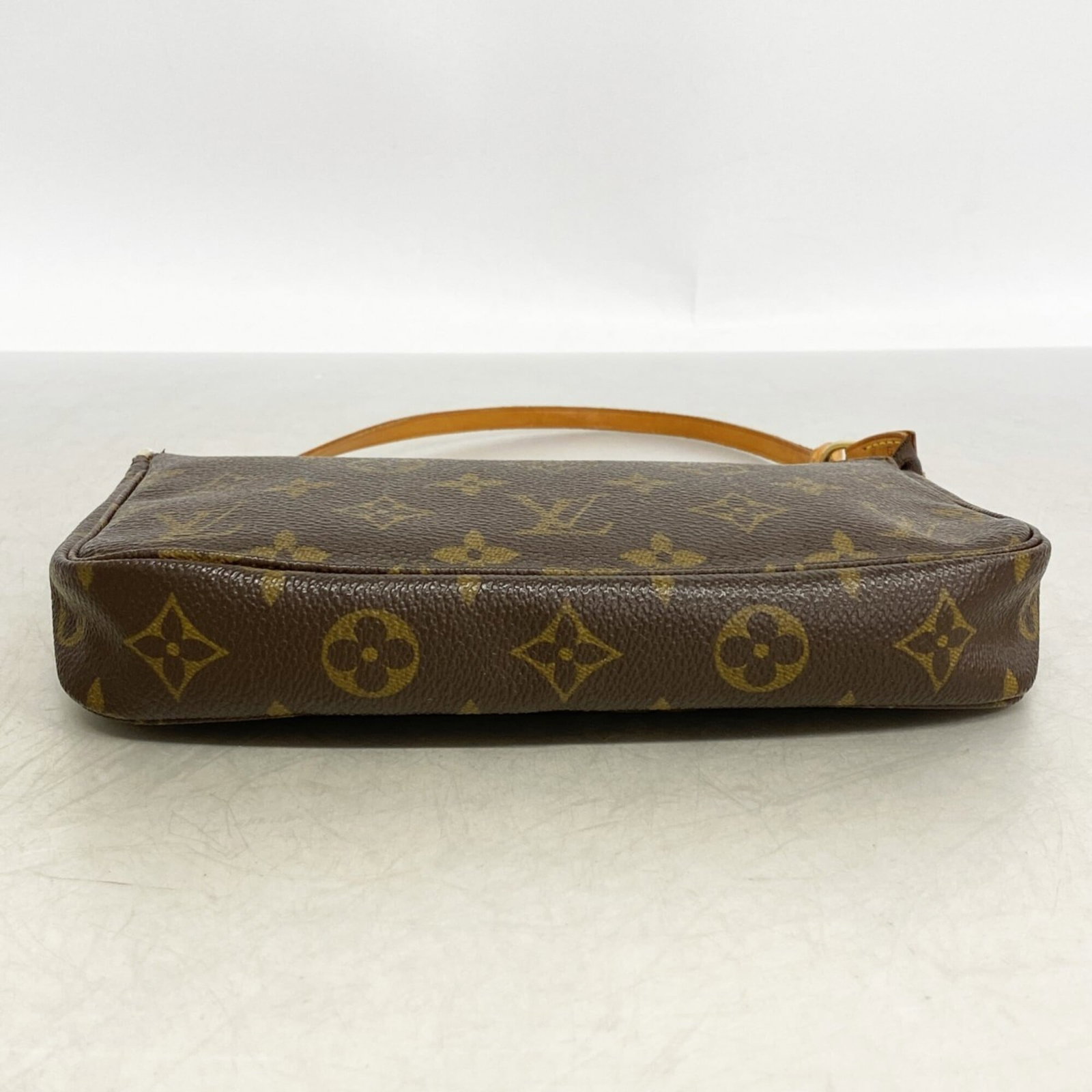 Vuitton Pouch Louis - 3