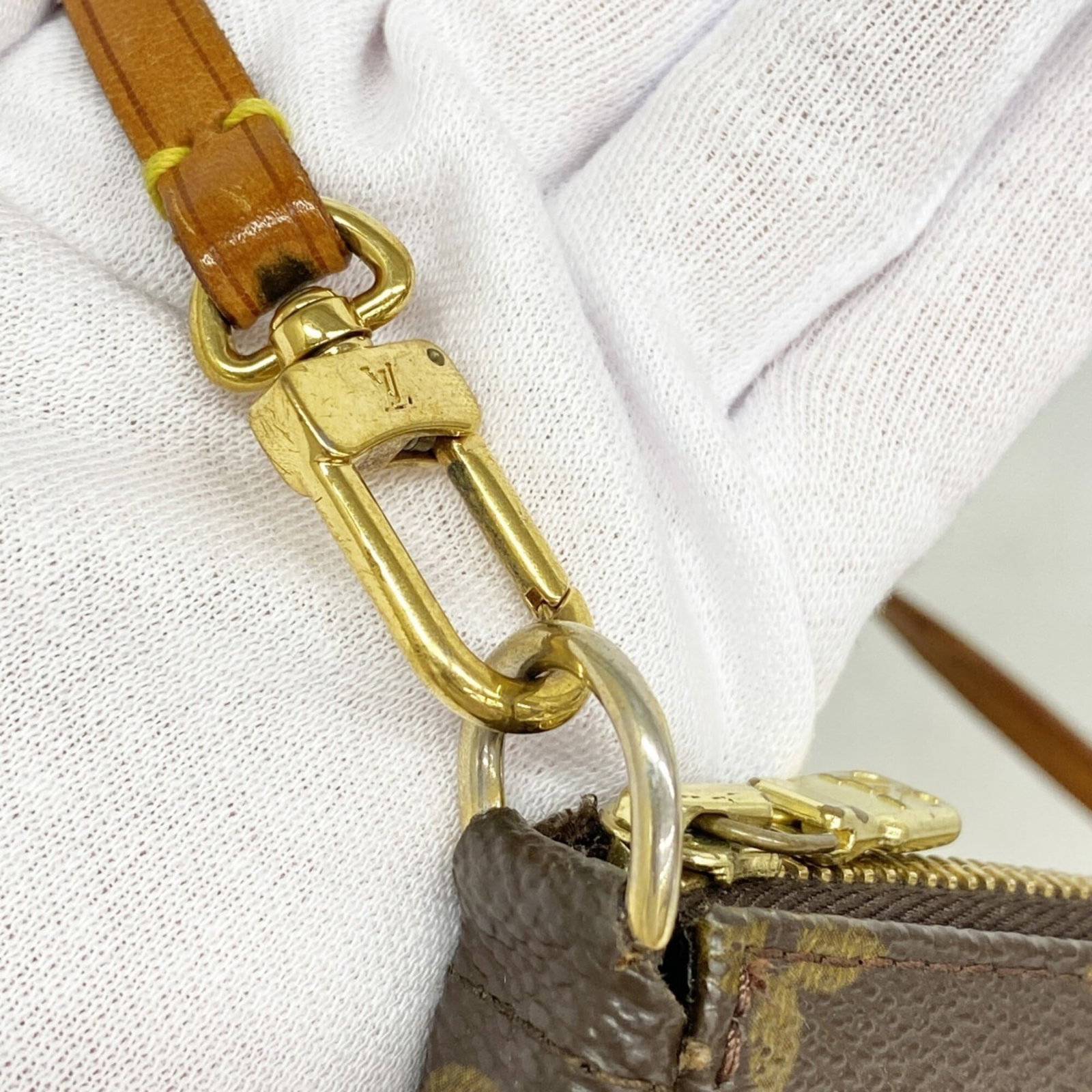 Vuitton Pouch Louis - 6