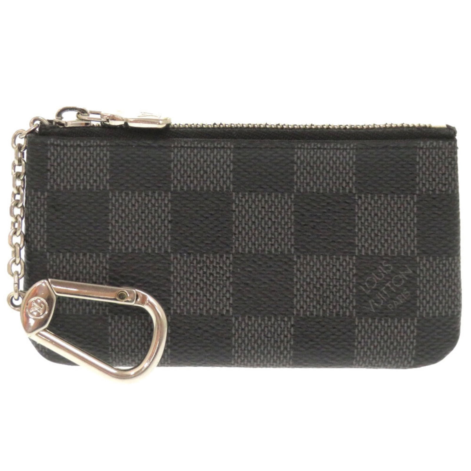 Louis Vuitton Damier Graphite Canvas Coin Purse: Louis Vuitton Damier Graphite Canvas Coin Purse Damier Graphite canvas in black, the Louis Vuitton coin purse boasts a sleek design with classic Damier pattern. Made from durable canvas material, its 
