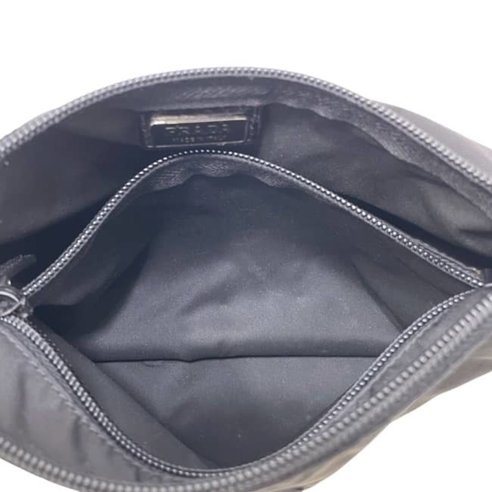 Nylon Pouch Prada - 4