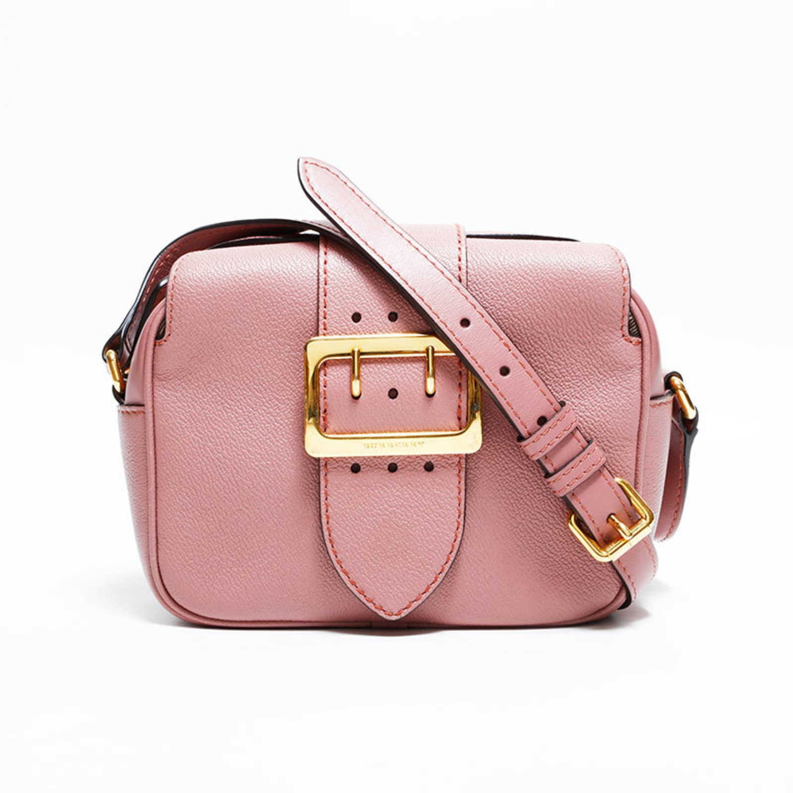 Shoulder Bag Leather Burberry: Shoulder Bag Leather Burberry Pink leather shoulder bag from Burberry, measuring 15cm x 20cm x 7cm. Features a 125cm adjustable strap and made from high-quality leather. A stylish and classic design