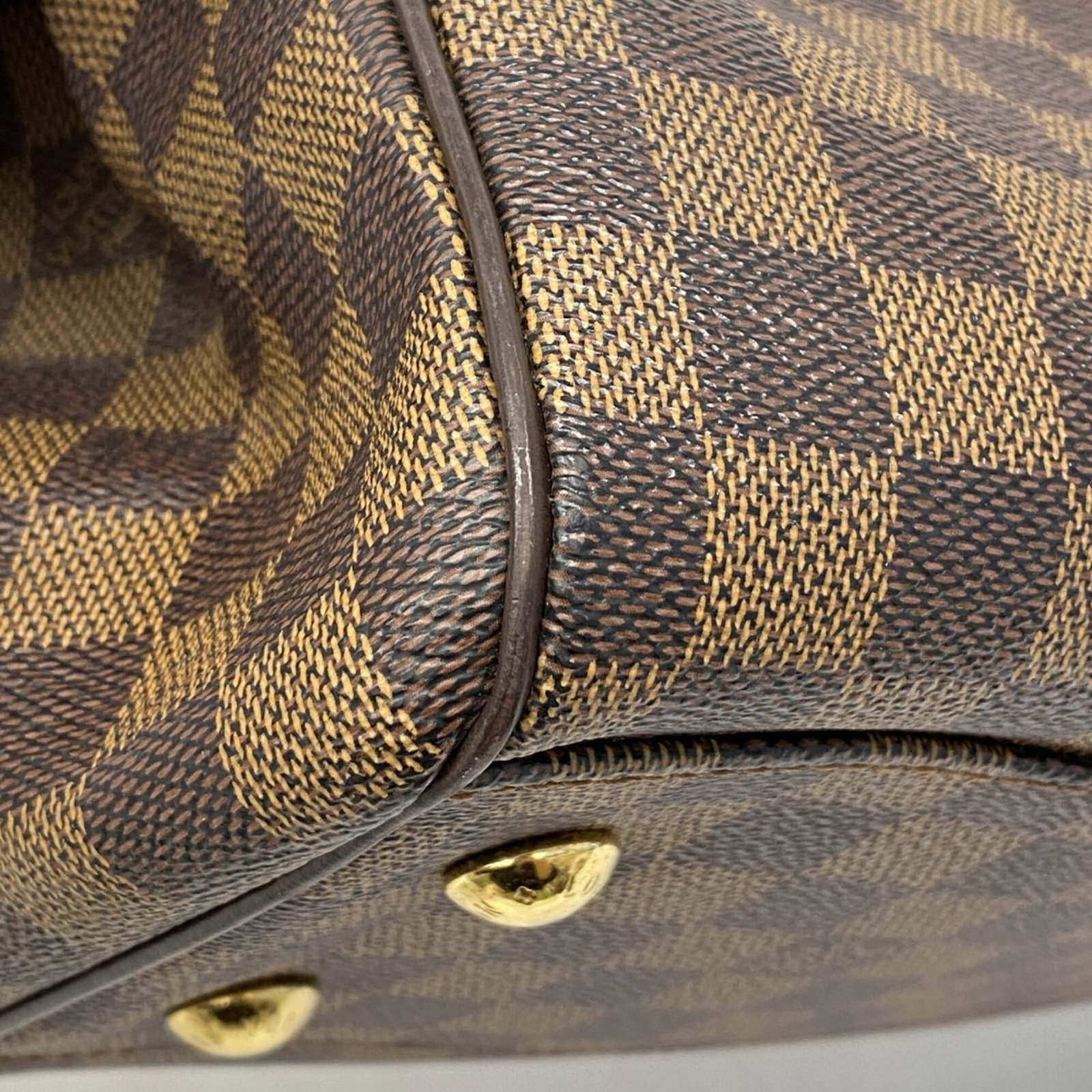 Louis Vuitton Handbag - 8