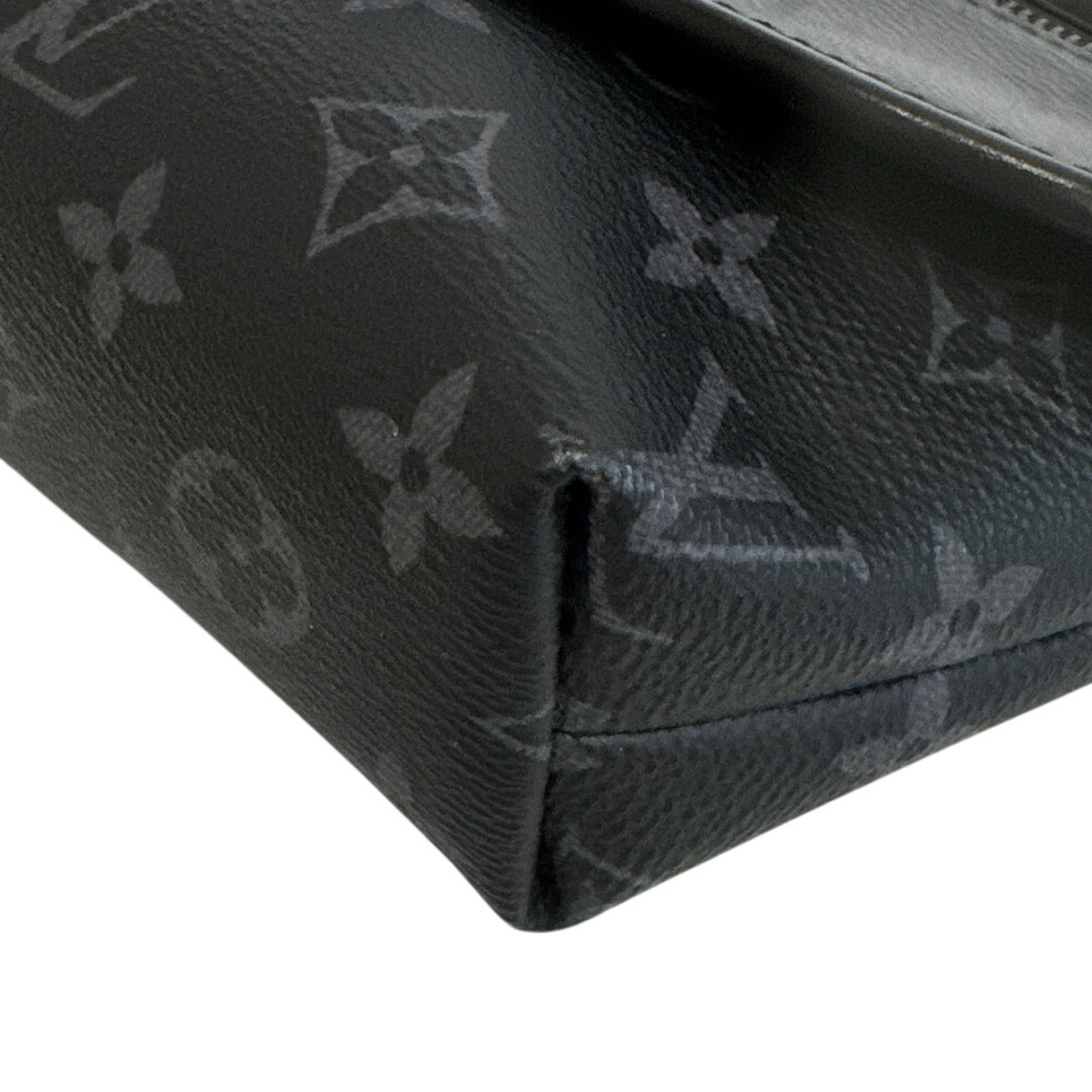 Monogram Eclipse Pochette Bag Shoulder Louis Vuitton - 4