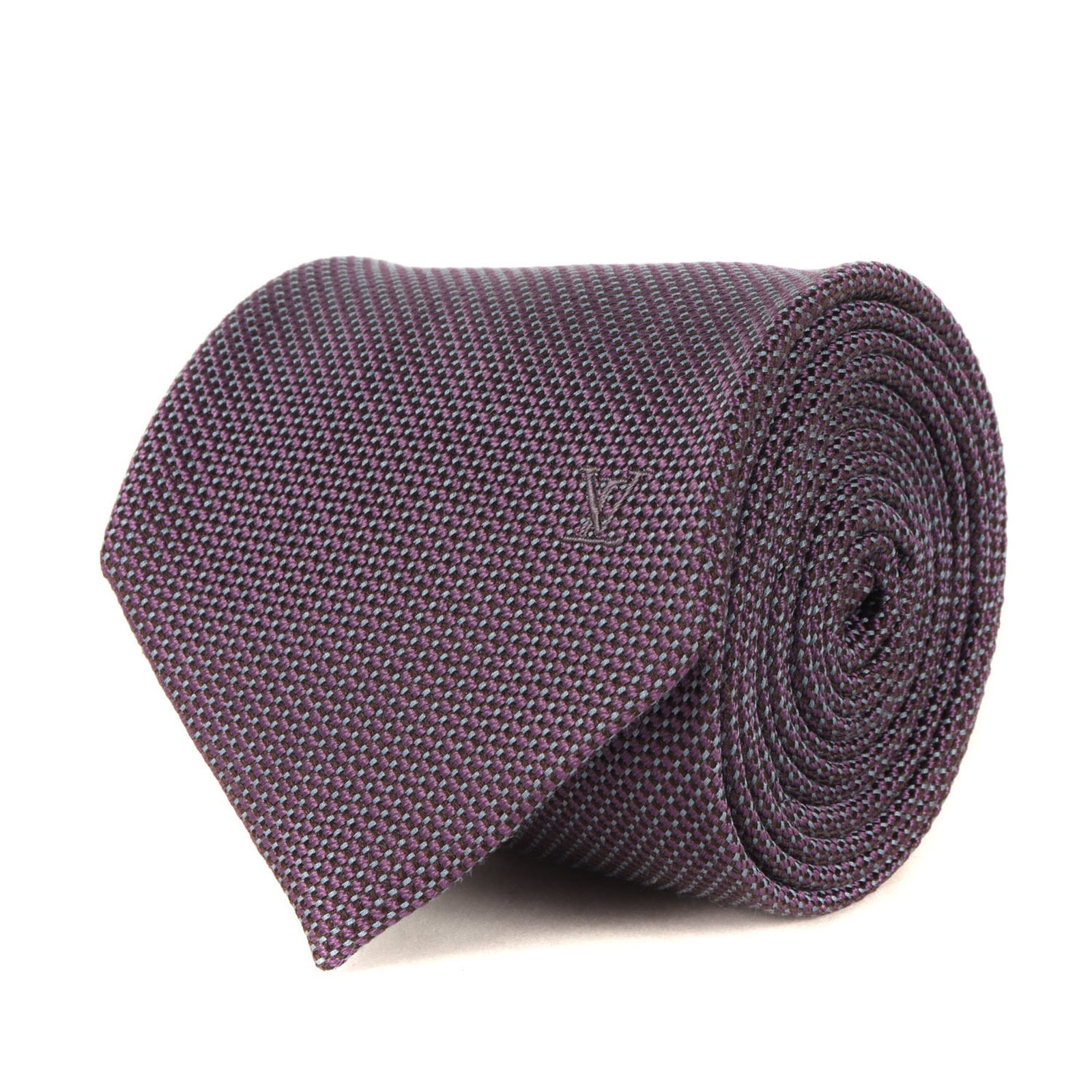 Vuitton Louis Cravat Silk Cotton: Vuitton Louis Cravat Silk Cotton Silk and cotton blend fabric, purple in color, measures 153cm in length. This Louis Vuitton cravat features a unique combination of materials and colors. Made from