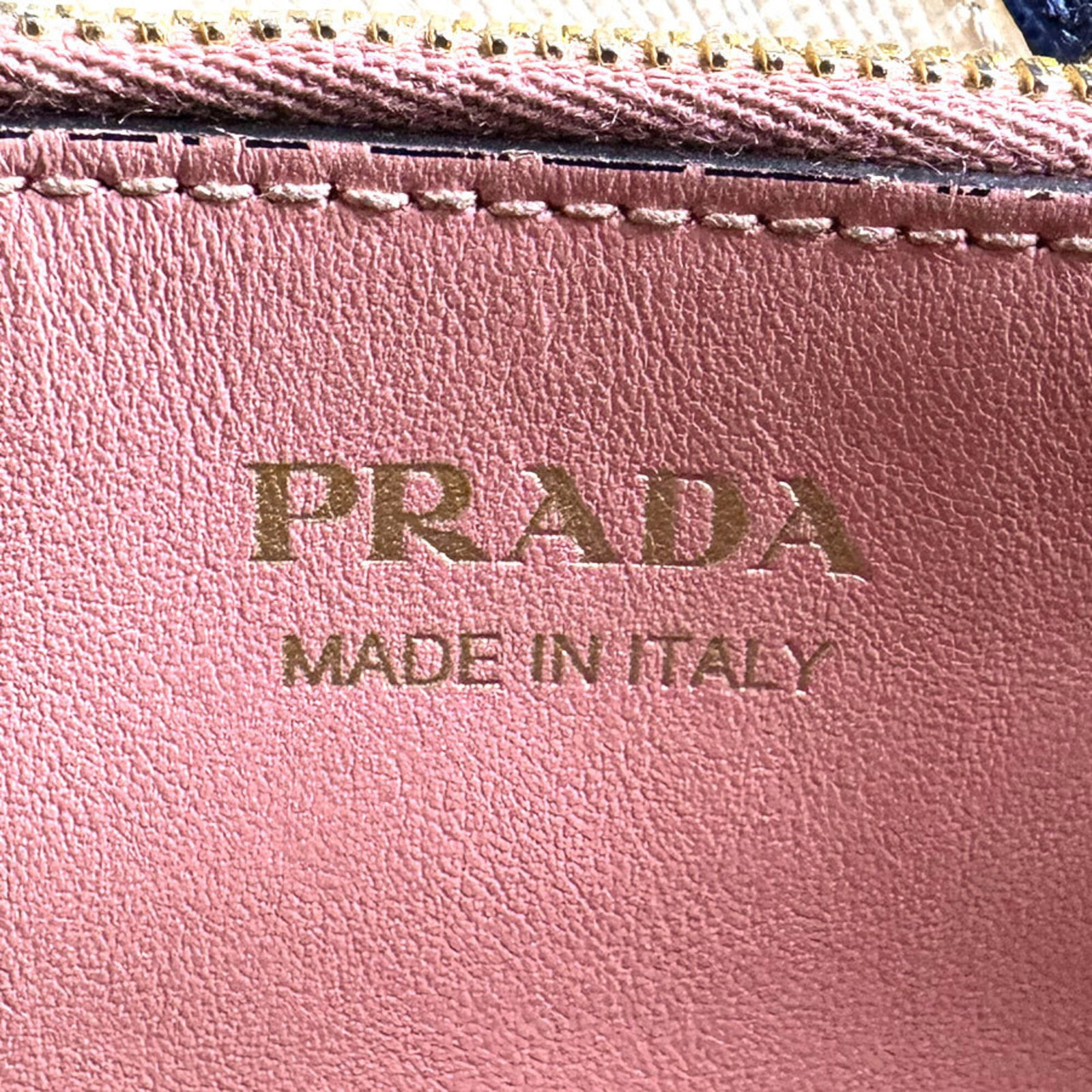 Handbag leather by Prada - 14