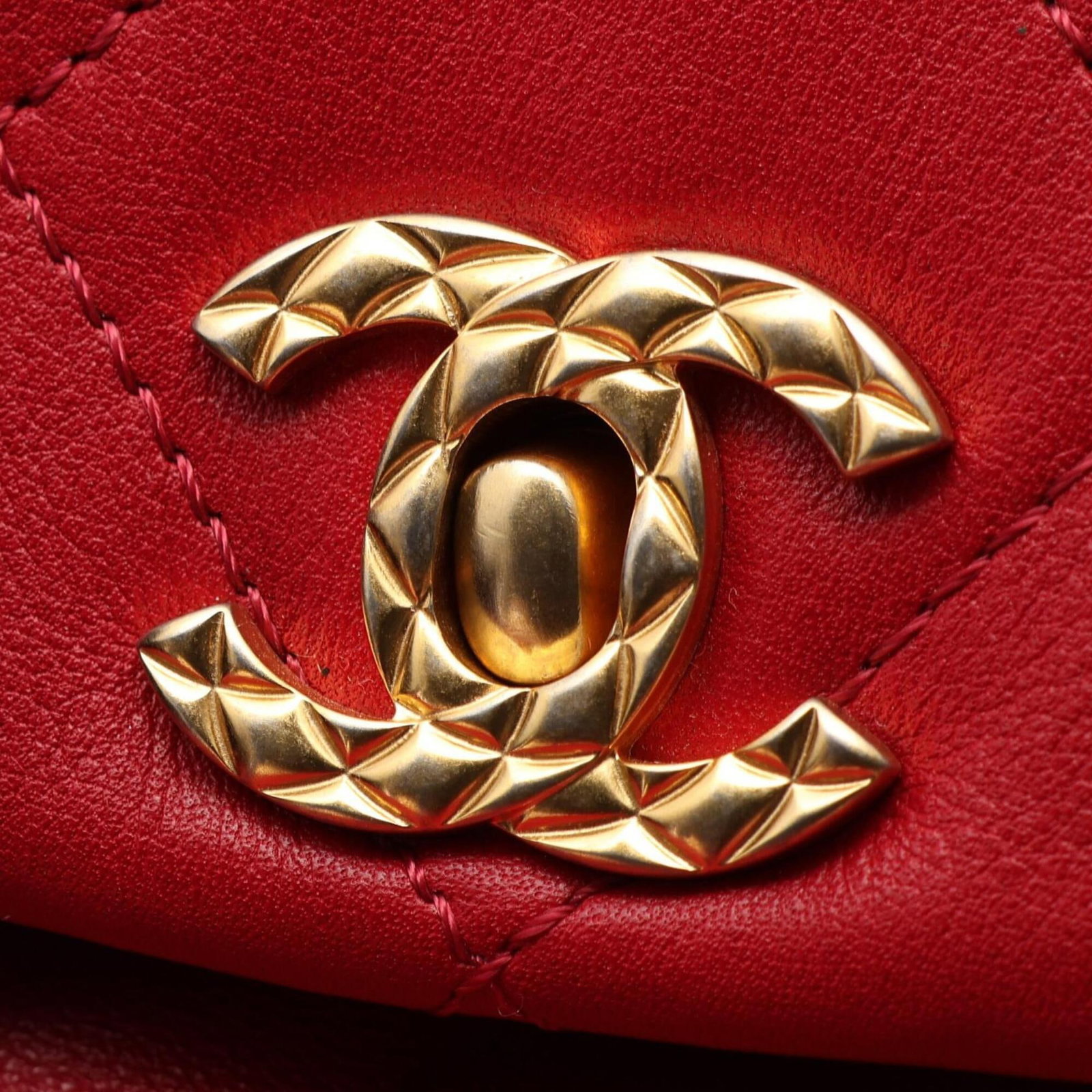 Chanel leather backpack - 6