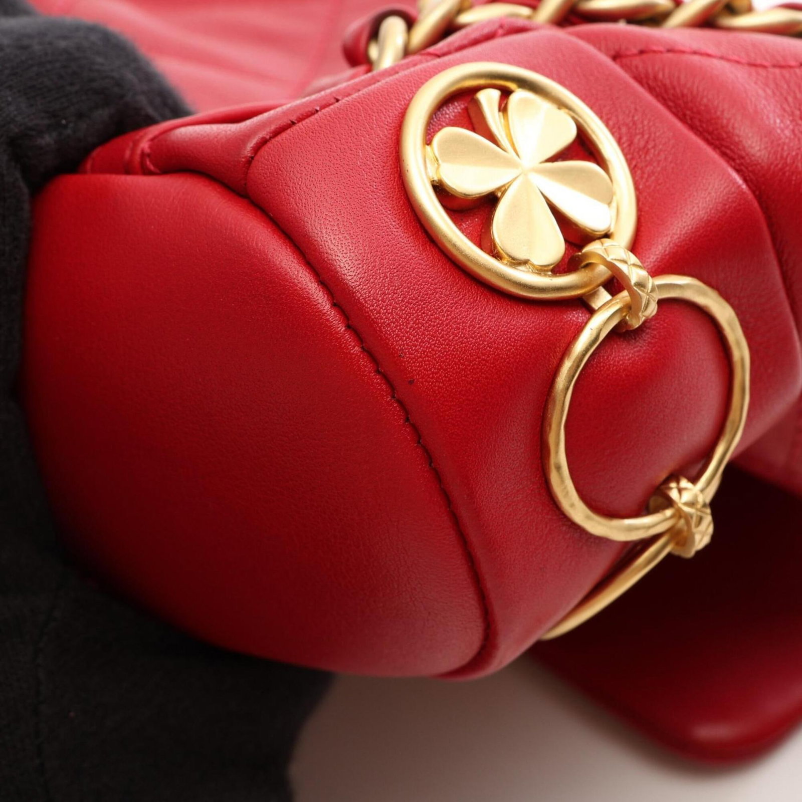 Chanel leather backpack - 8