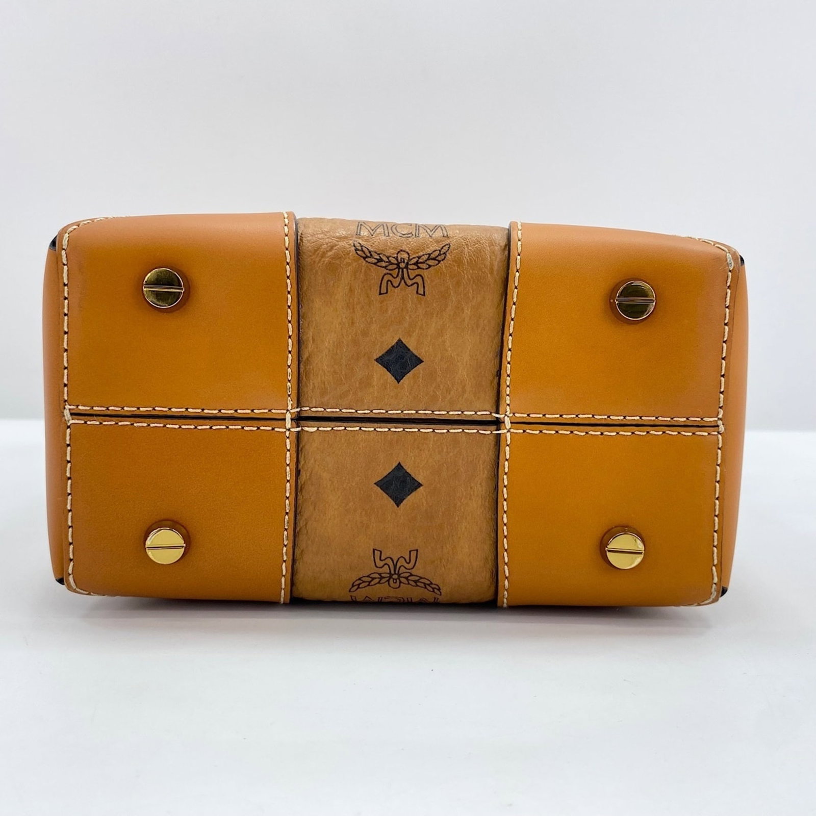 Shoulder bag McM - 7