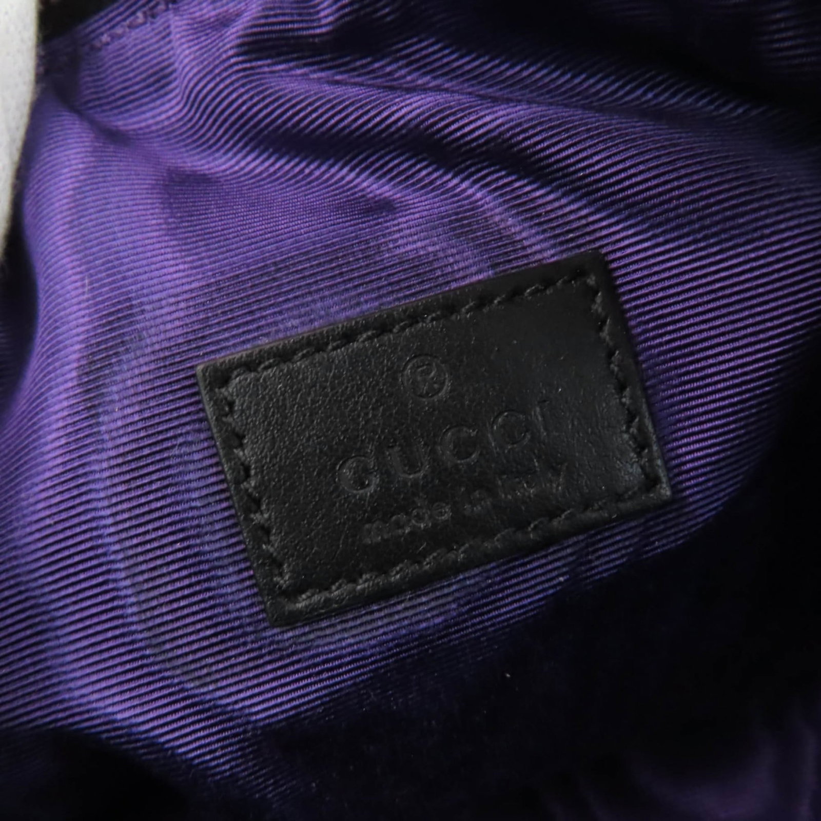 Nylon Pouch Gucci - 10