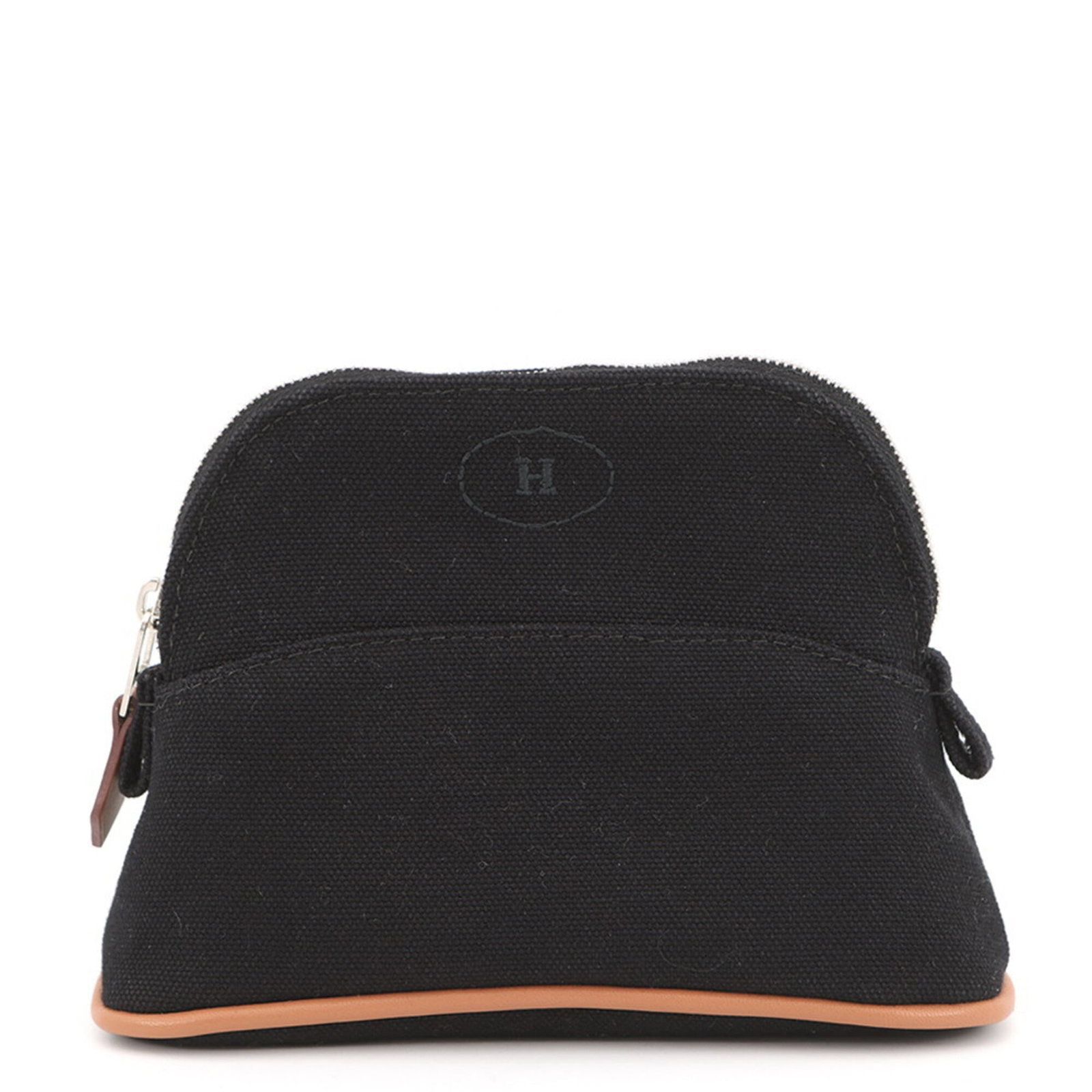 Hermes Handbag Cotton Pouch: Hermes Handbag Cotton Pouch Black cotton pouch from Hermes, measuring 11cm x 16cm x 5.5cm, made in France. This compact bag features a simple design and durable construction. Made from high-quality co