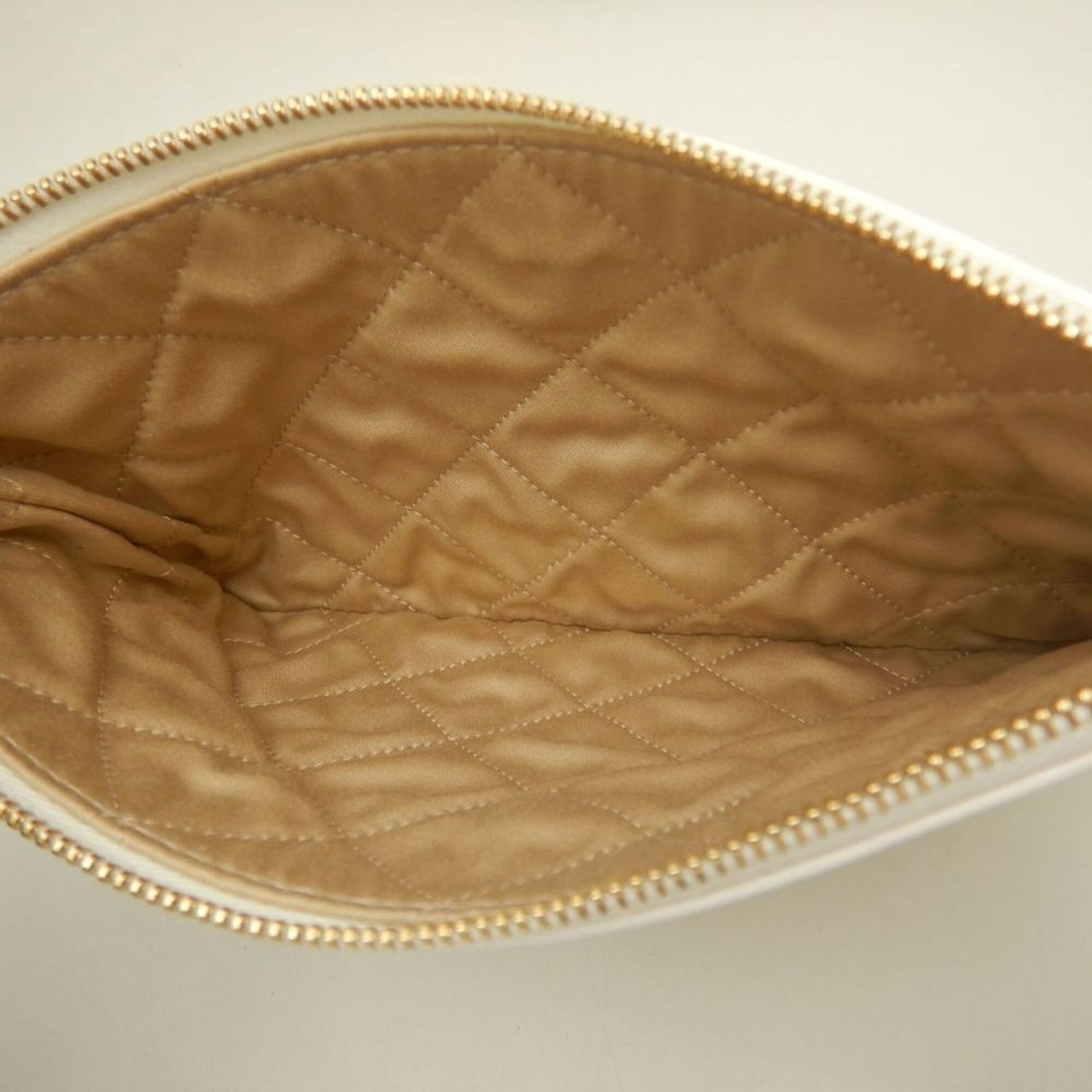 Leather Handbag Chanel - 18
