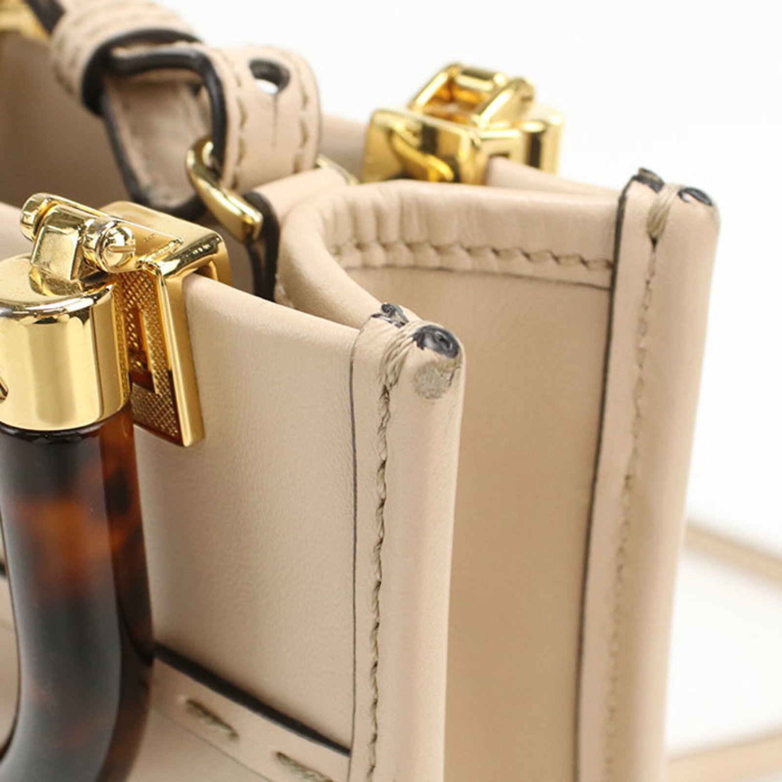Fendi Handbag Leather - 4