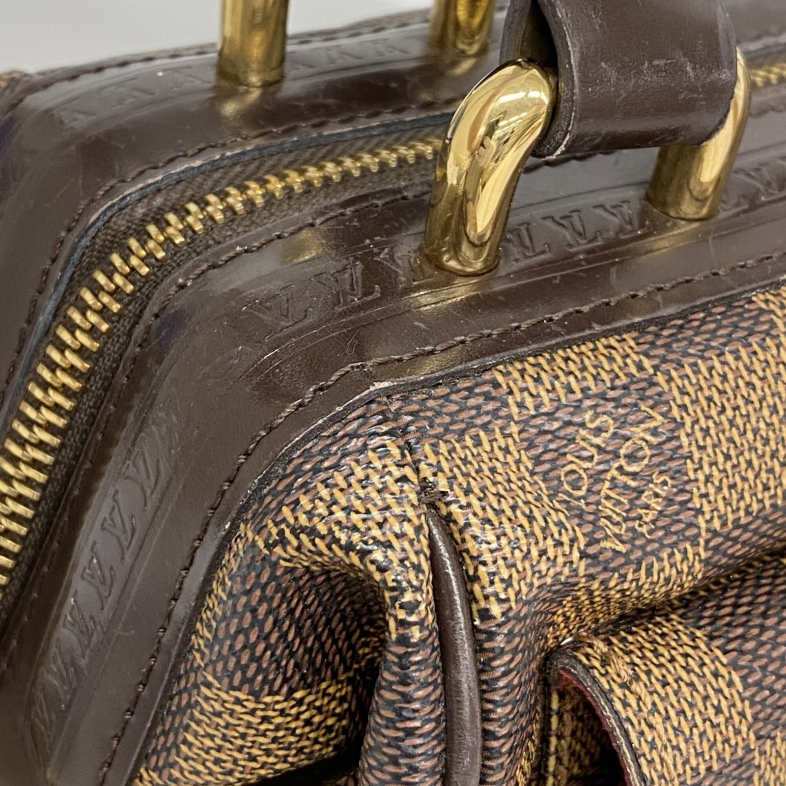 Louis Vuitton Handbag - 11