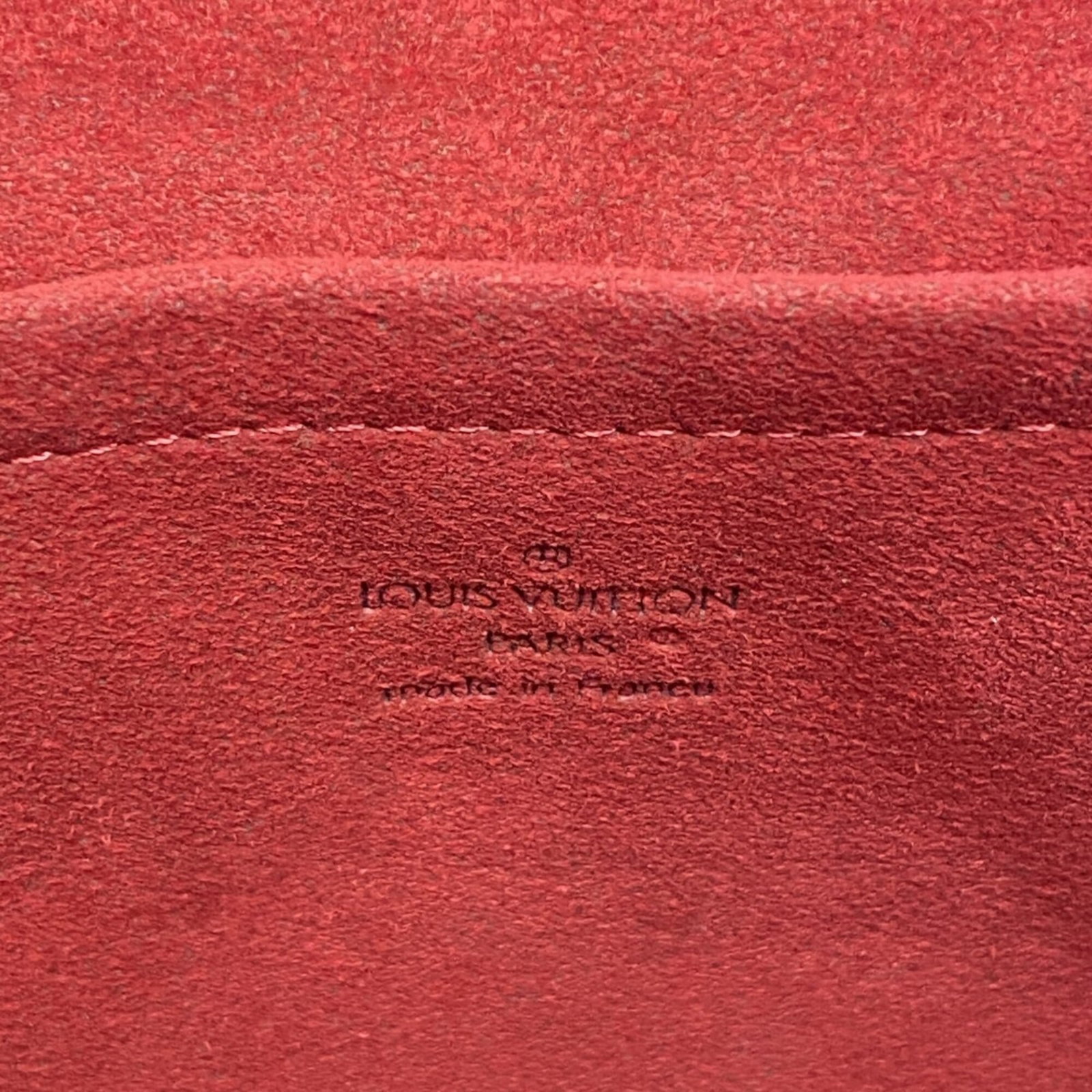Louis Vuitton Handbag - 5