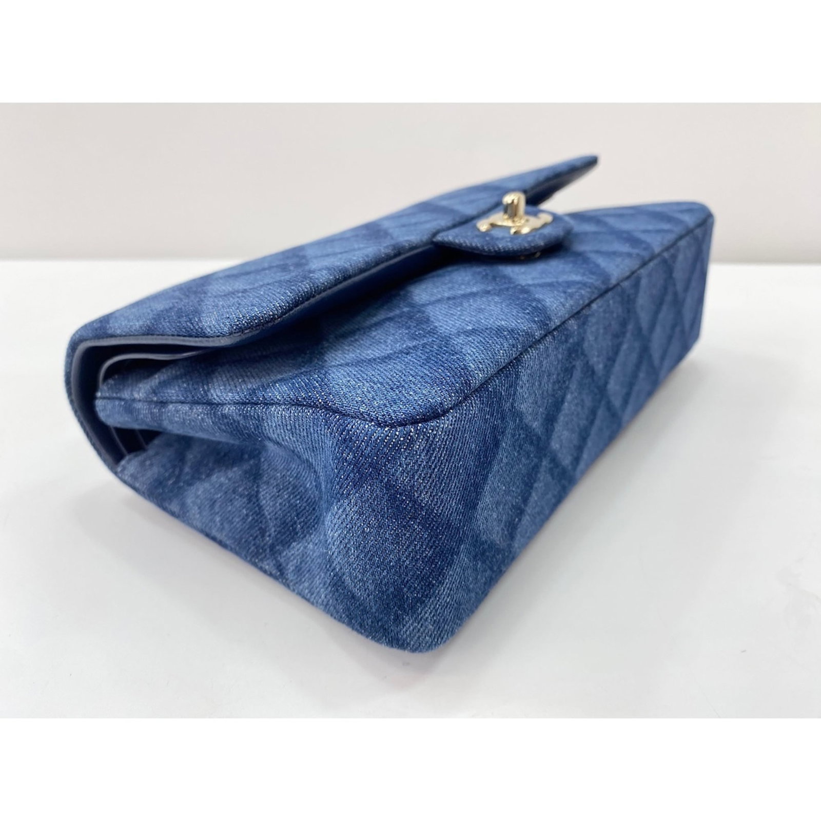 Shoulder Bag by Chanel - 7