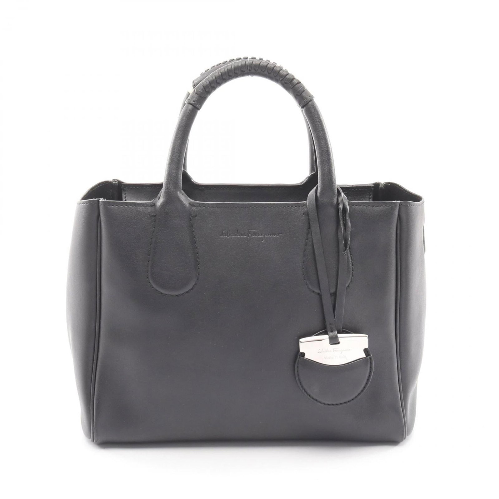 Salvatore Ferragamo Handbag Leather: Salvatore Ferragamo Handbag Leather The Salvatore Ferragamo MPN 21 E621 handbag features sleek black leather construction with precise measurements, standing at 19cm x 25cm x 12cm. This stylish access