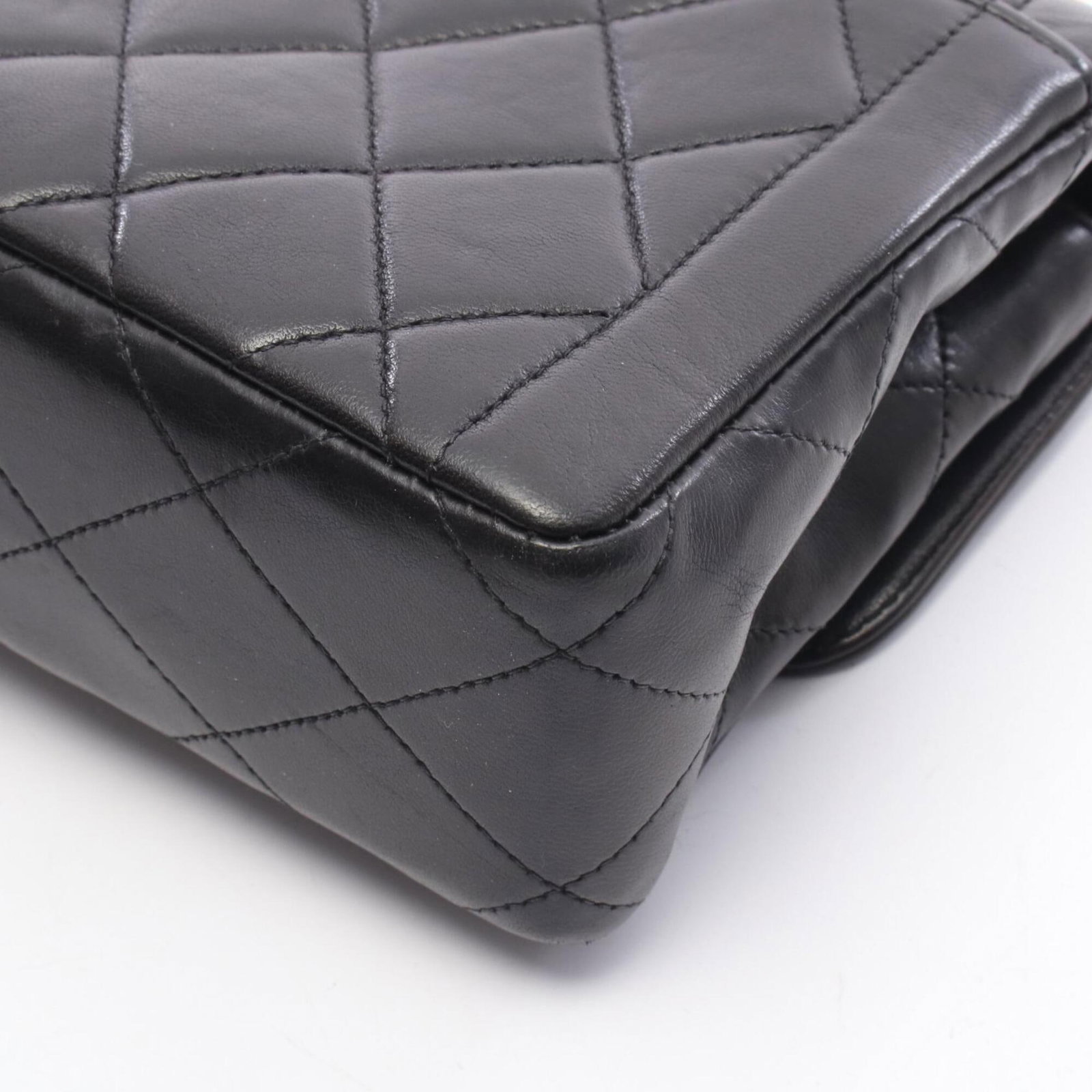 Leather Handbag Chanel - 13