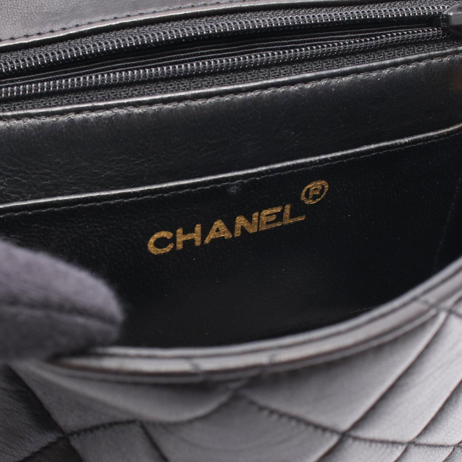 Leather Handbag Chanel - 4