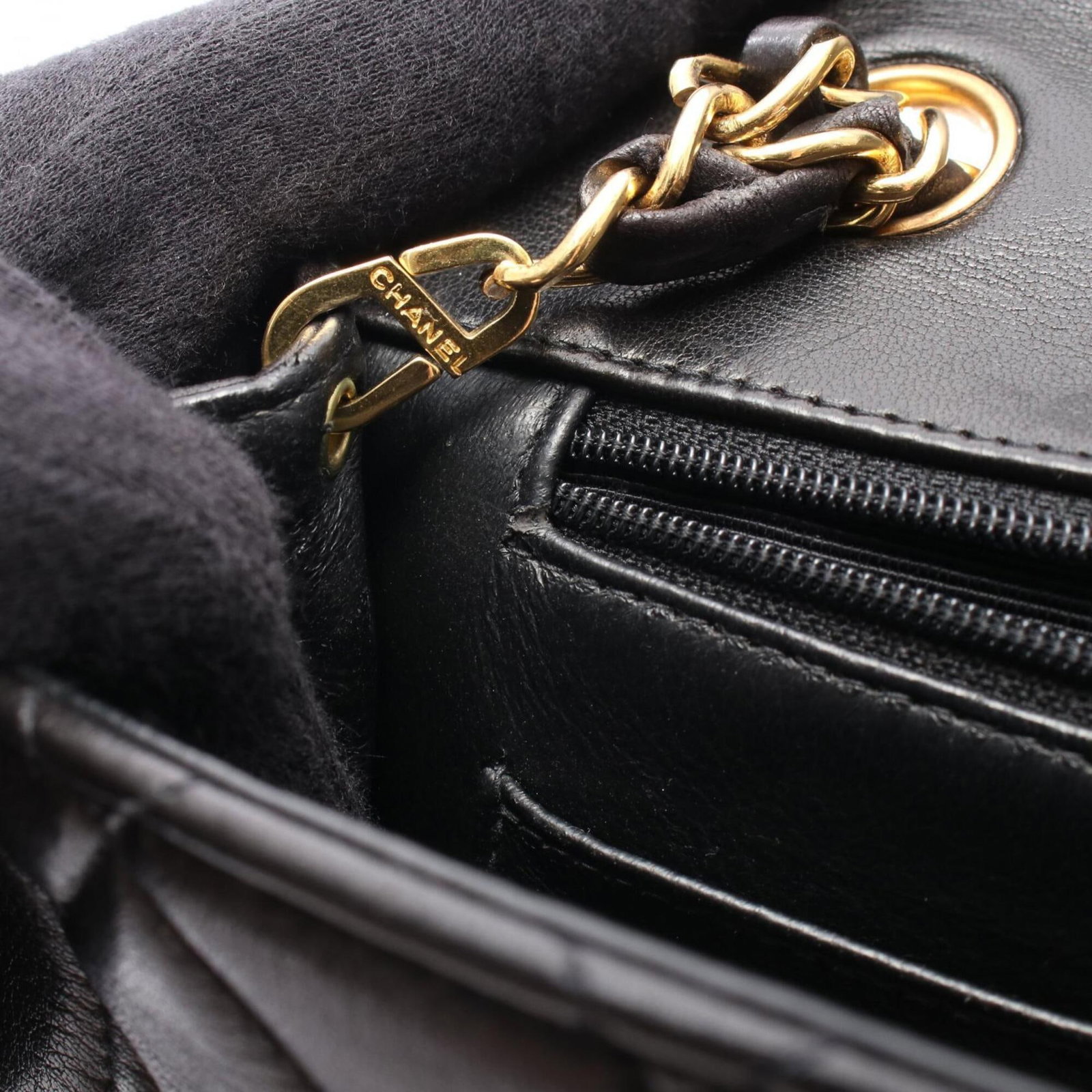 Leather Handbag Chanel - 7