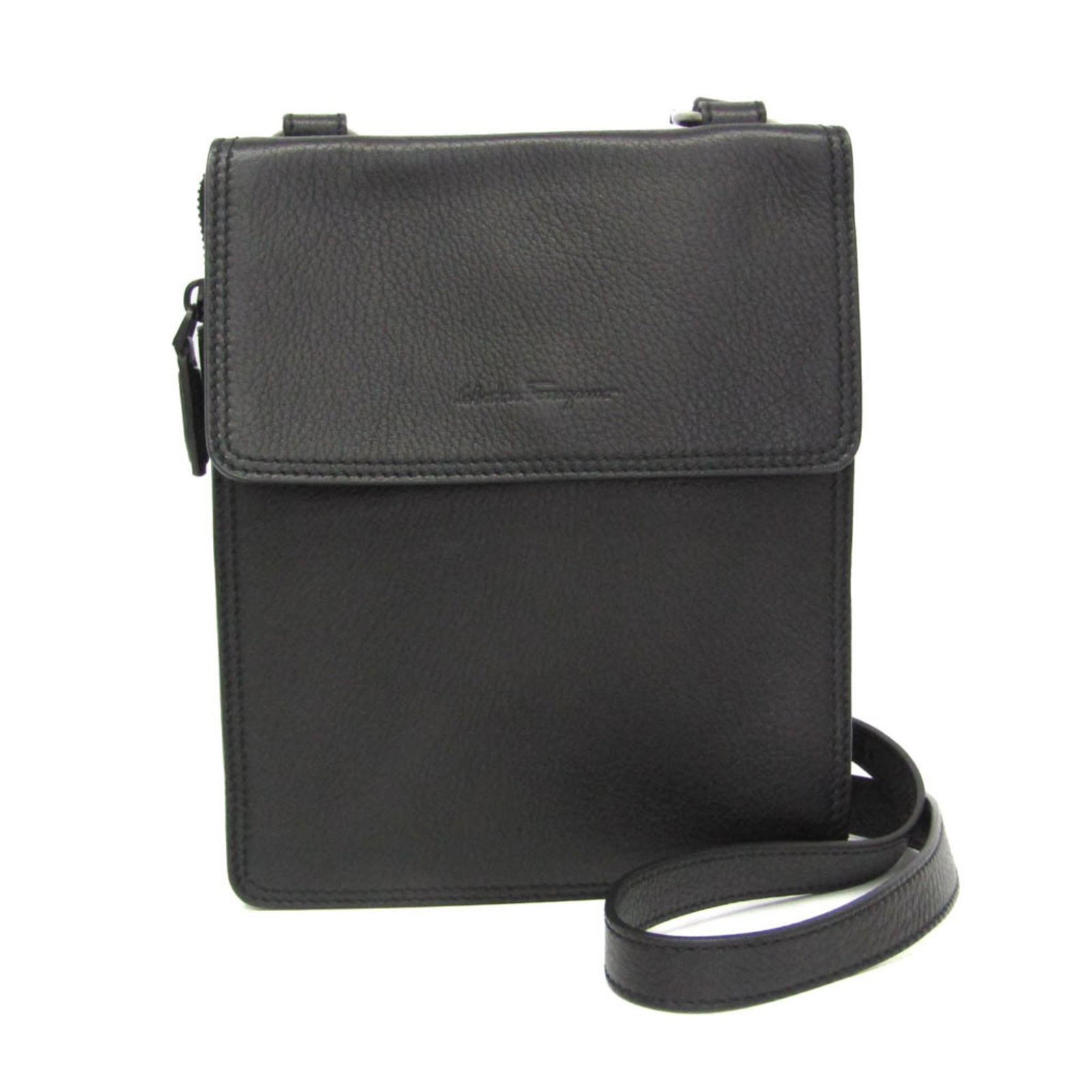 Ferragamo Salvatore Nylon Leather Tote Bag: Ferragamo Salvatore Nylon Leather Tote Bag Black leather and nylon tote bag from Salvatore Ferragamo, featuring a bi-fold storage design with zipper pockets and a magnetic outer pocket. The bag