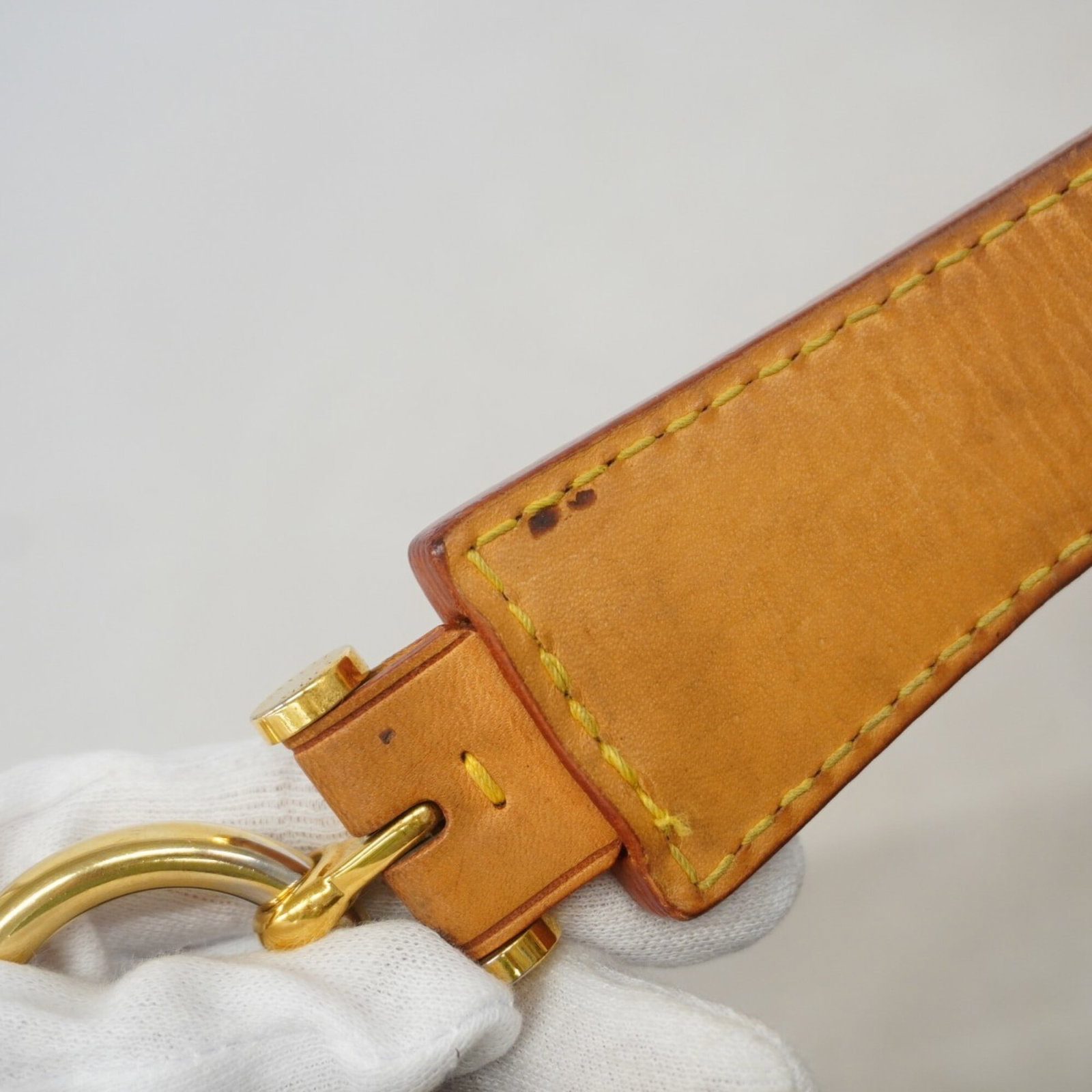 Louis Vuitton Handbag - 10