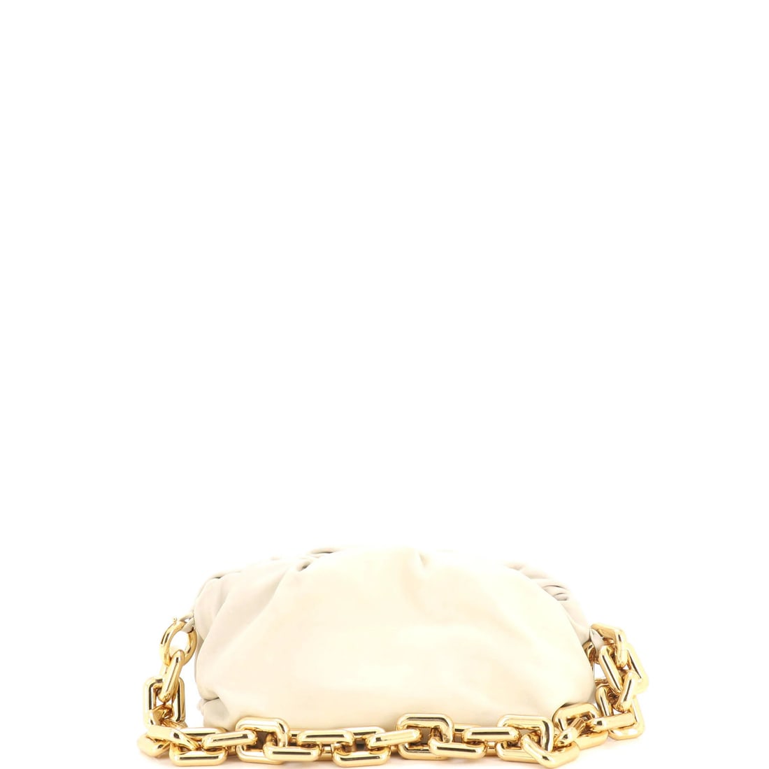 Bottega Veneta The Chain Pouch Leather: Bottega Veneta The Chain Pouch Leather The Chain Pouch Leather from Bottega Veneta boasts a neutral exterior with subtle scuffs and edge wear, adding to its understated elegance. This shoulder bag