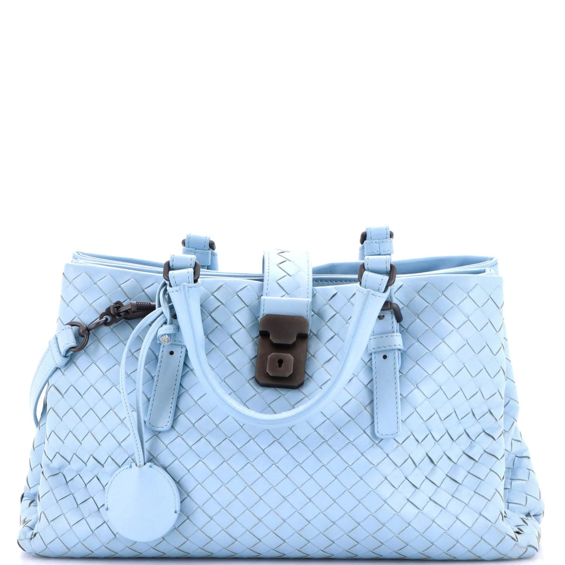 Intrecciato Roma Bag Nappa Small Bottega: Intrecciato Roma Bag Nappa Small Bottega The Bottega Veneta Intrecciato Roma Bag Nappa Small in blue leather boasts a classic design with intricate intrecciato patterns. Measuring just under 8 inches