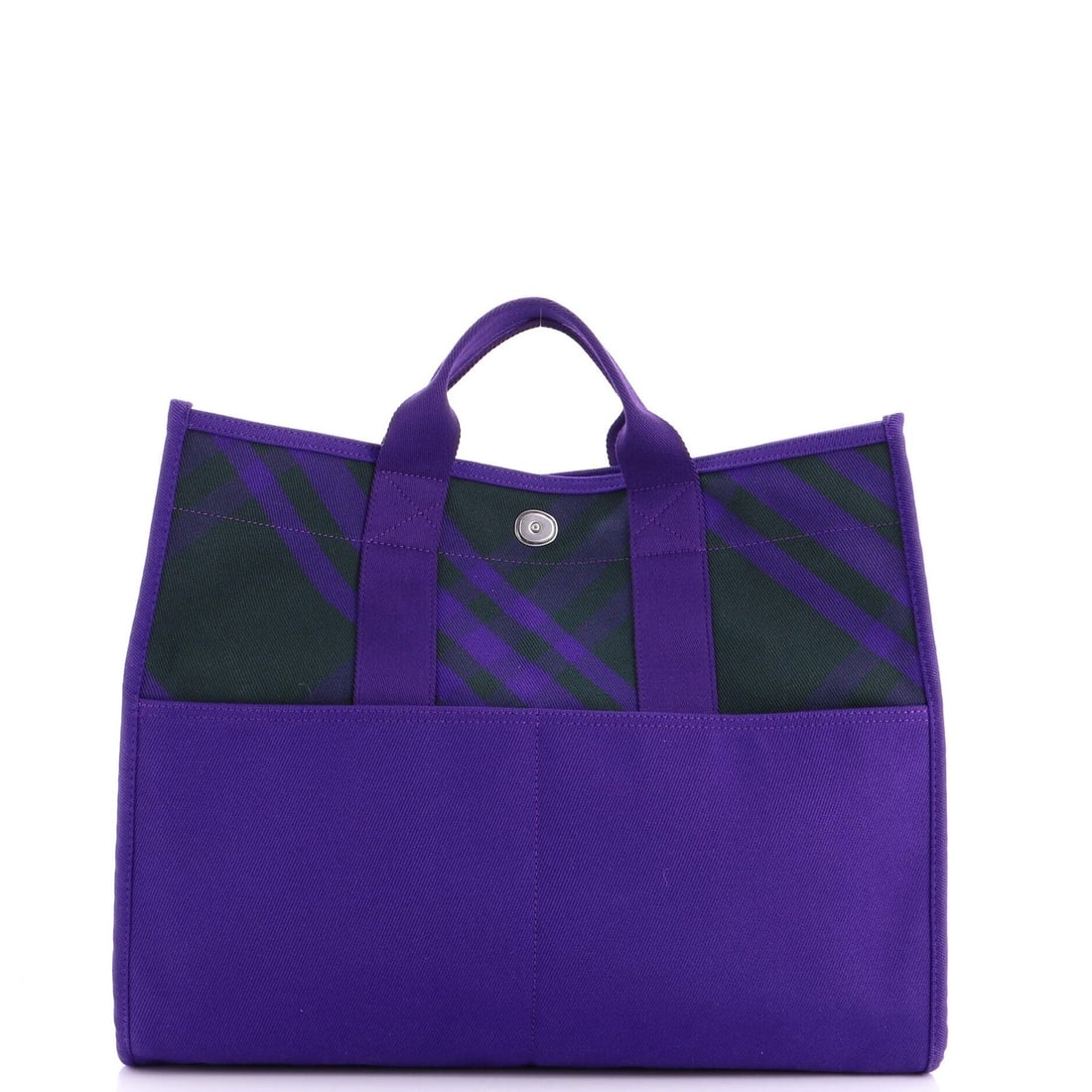 Canvas Check Shopper Open Large Tote Burberry: Canvas Check Shopper Open Large Tote Burberry Canvas Check Shopper Open Large Tote in rich purple exterior, featuring a spacious interior and sturdy silver hardware. This large tote boasts a classic