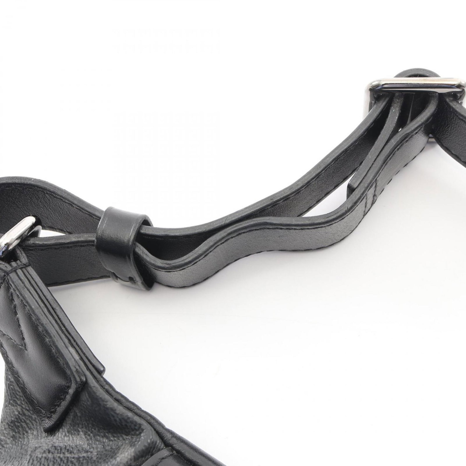 Fanny Pack Eclipse Monogram Louis Vuitton - 7
