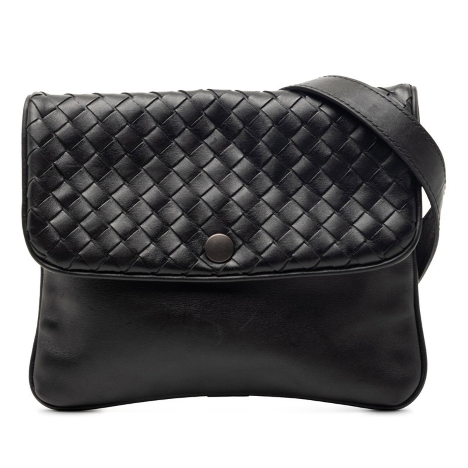 Bottega Veneta Pochette Shoulder Bag Leather: Bottega Veneta Pochette Shoulder Bag Leather Bottega Veneta's Pochette shoulder bag is crafted from high-quality leather, offering a sleek and sophisticated design. Measuring 16cm x 20cm x 5.00mm,