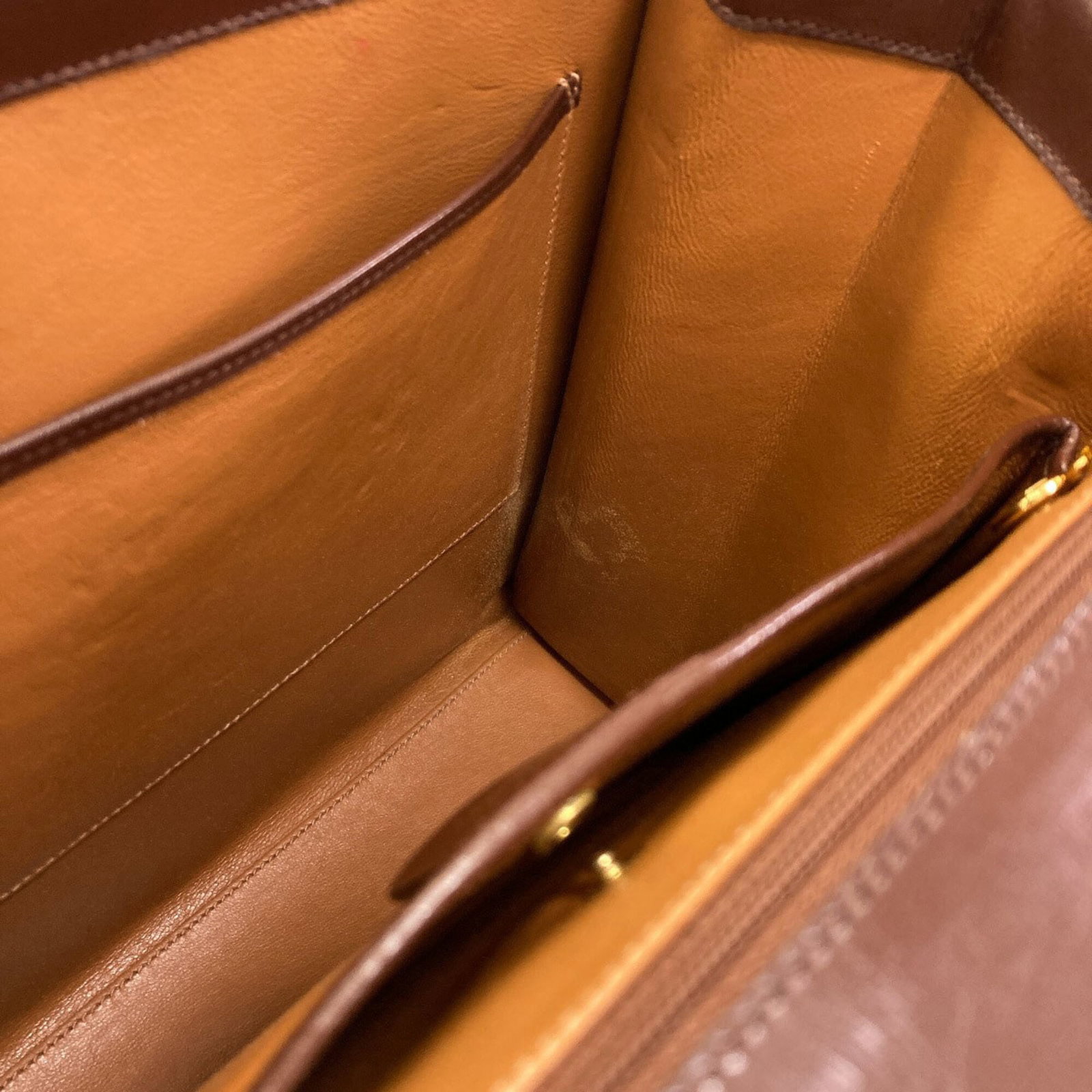 Gucci Handbag Leather - 11