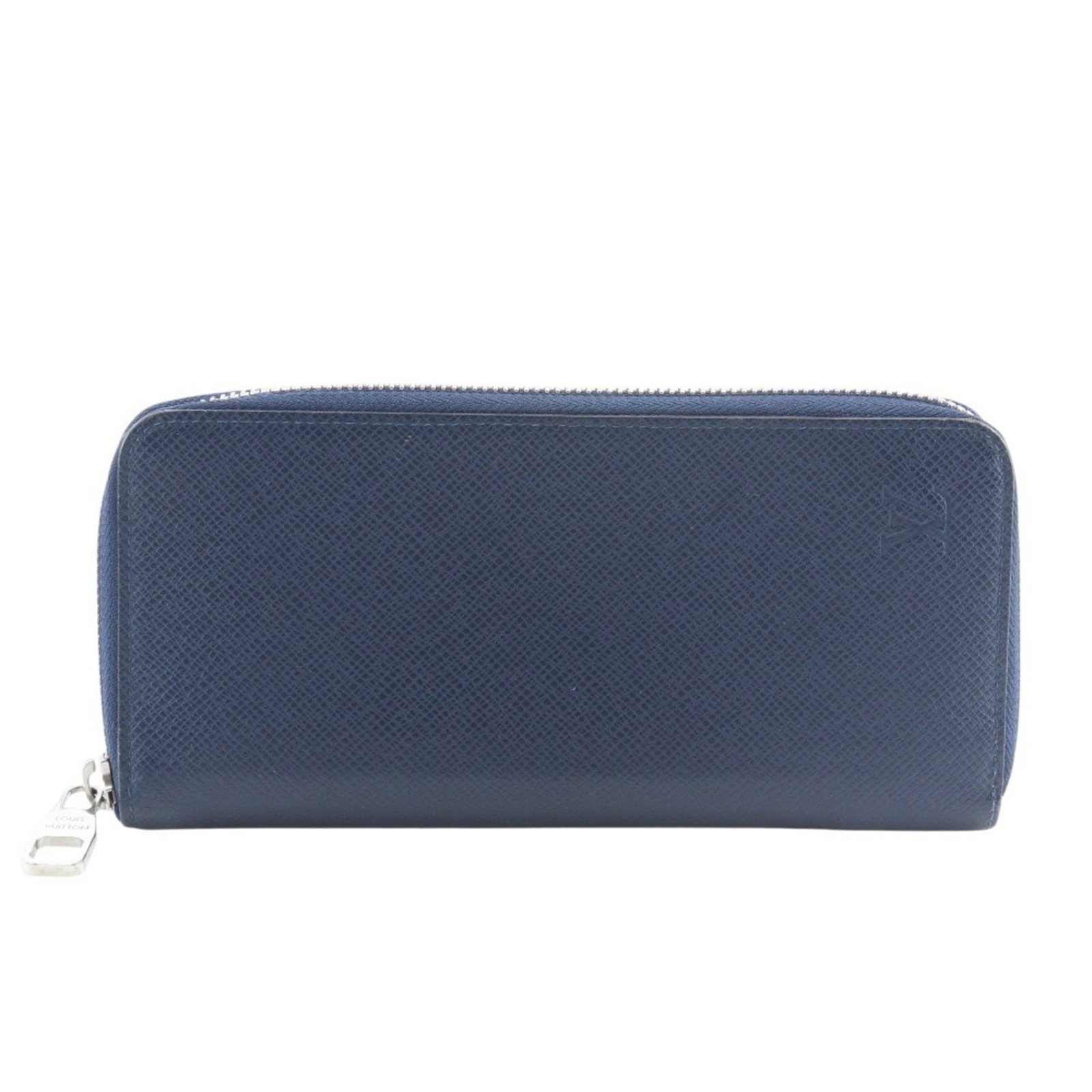 Long Wallet Bi Fold Leather Taiga Louis Vuitton: Long Wallet Bi Fold Leather Taiga Louis Vuitton Navy, Ocean Taiga leather Long wallet (bi-fold) measures 20cm x 10cm x 2cm and weighs 200g. This bi-fold design features high-quality material that prov
