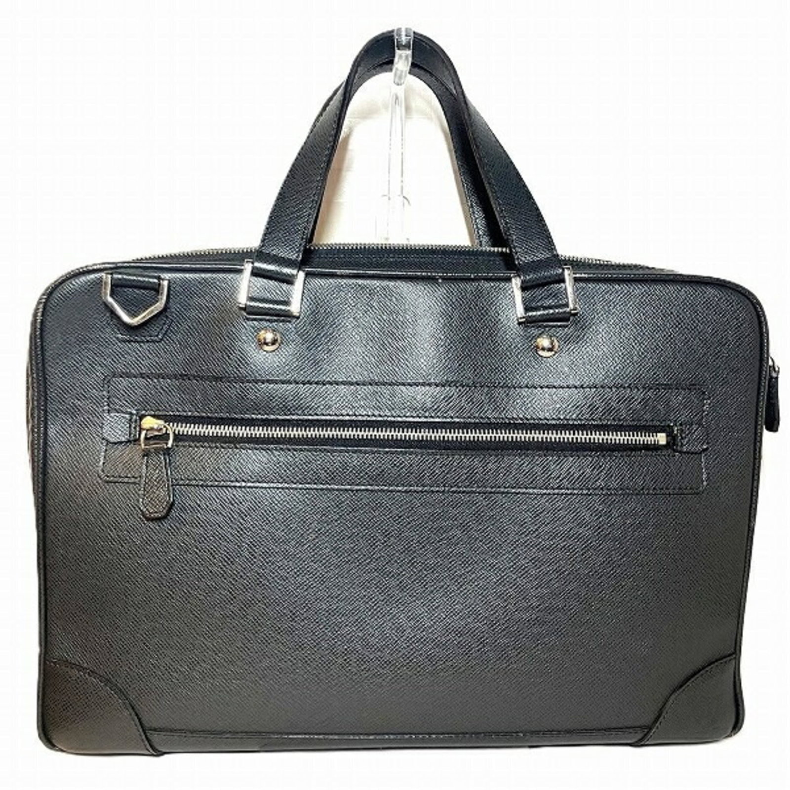 Taiga Leather Vuitton Handbag Louis: Taiga Leather Vuitton Handbag Louis Taiga leather, a unique and exotic material, gives the Louis Vuitton handbag its distinctive look. The bag's Ardoise color adds a touch of sophistication, while