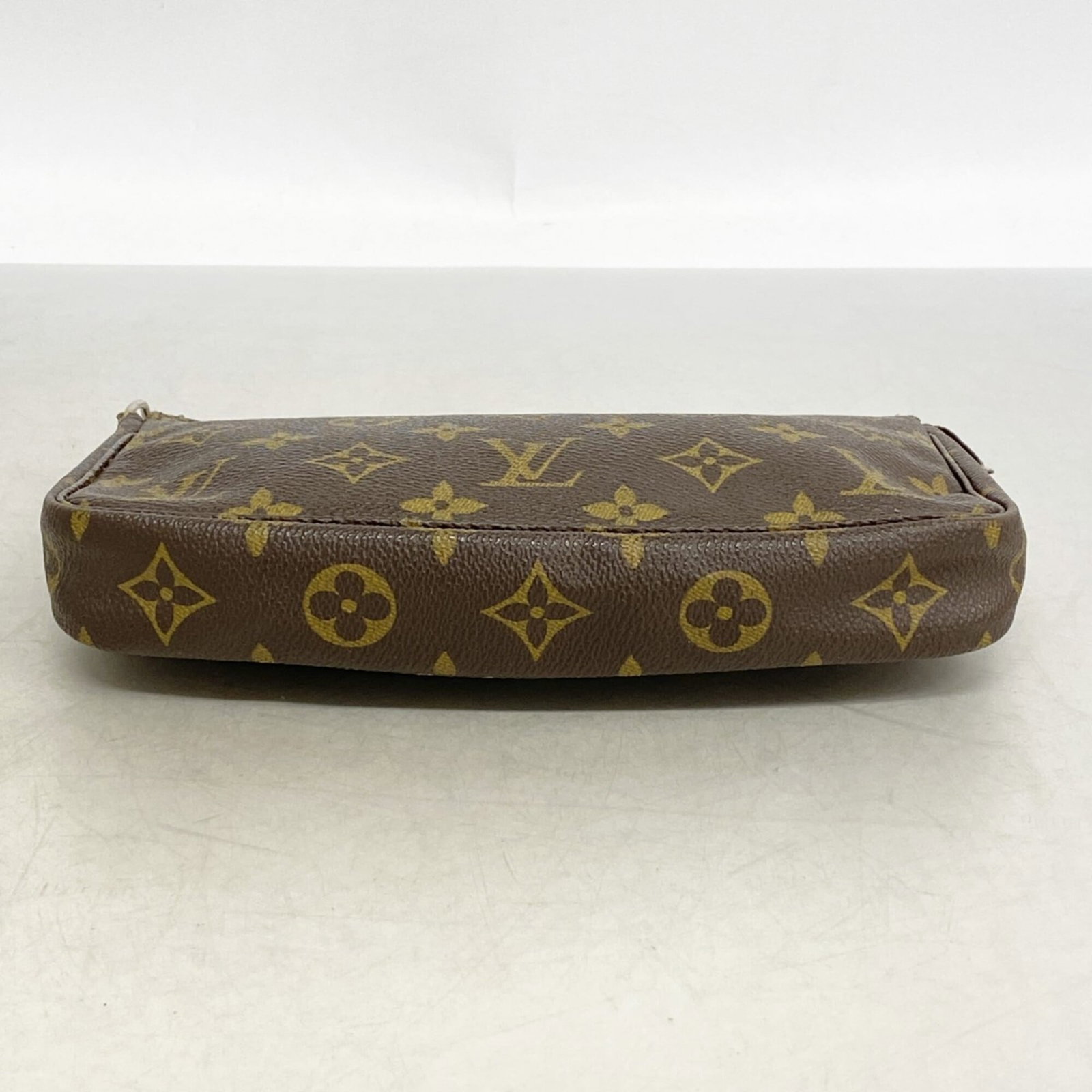 Vuitton Pouch Louis - 2