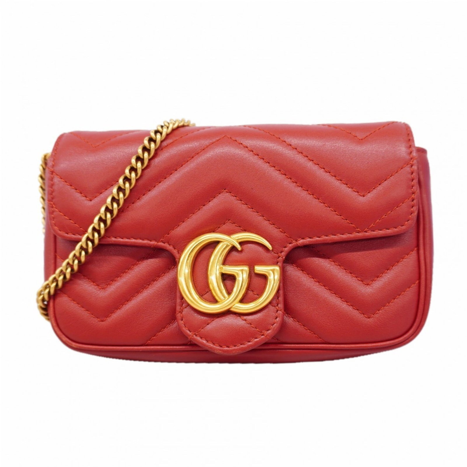 Gucci Shoulder Bag Leather: Gucci Shoulder Bag Leather The Gucci MPN 476433 shoulder bag features a striking red leather exterior with gold hardware, adding a touch of elegance to any outfit. Measuring 11cm x 16.5cm x 4.5cm, thi