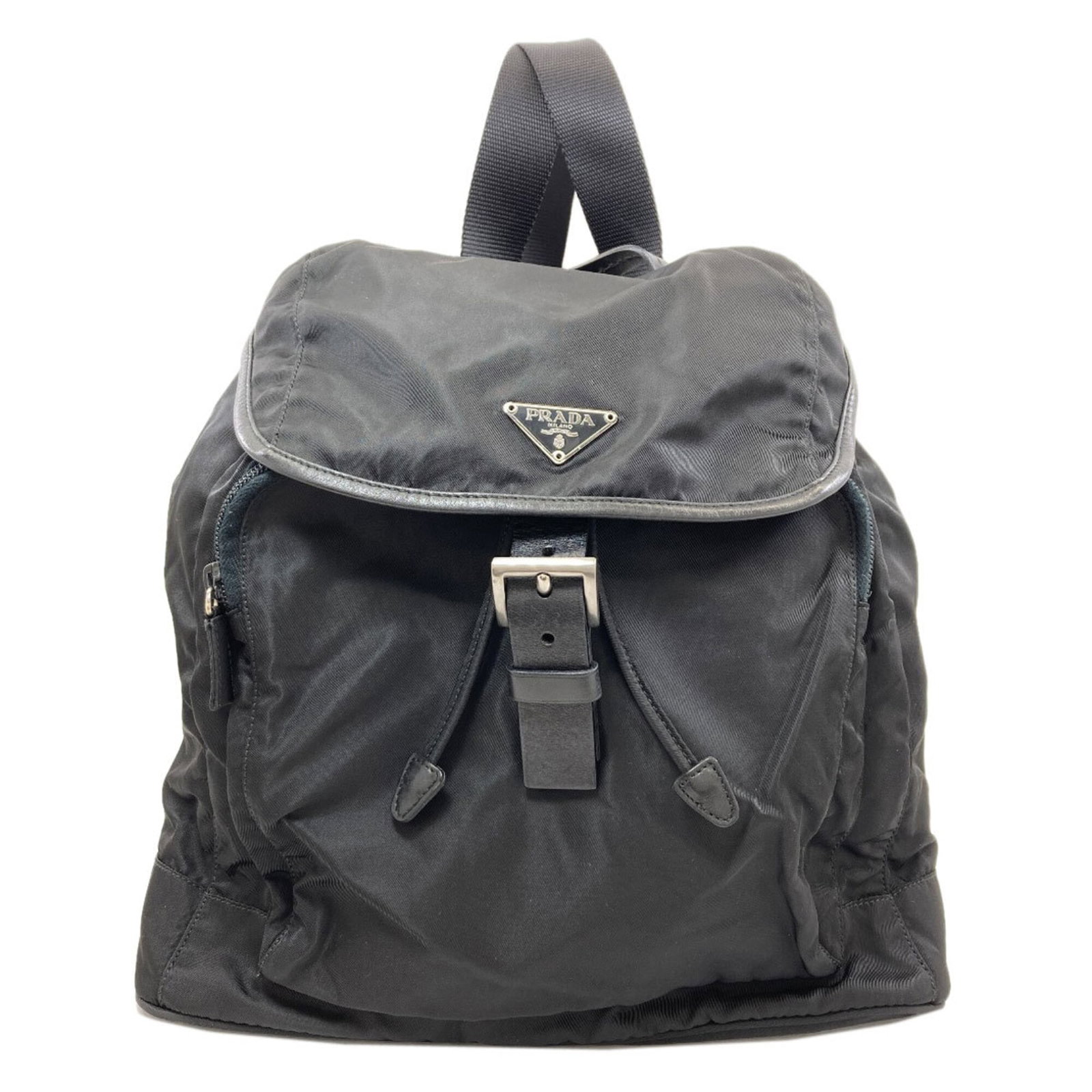 Backpack nylon by Prada: Backpack nylon by Prada Black Prada backpack made from high-quality nylon, featuring a sleek and sophisticated design with precise dimensions at 29cm x 31cm x 14cm. This stylish bag boasts a classic l